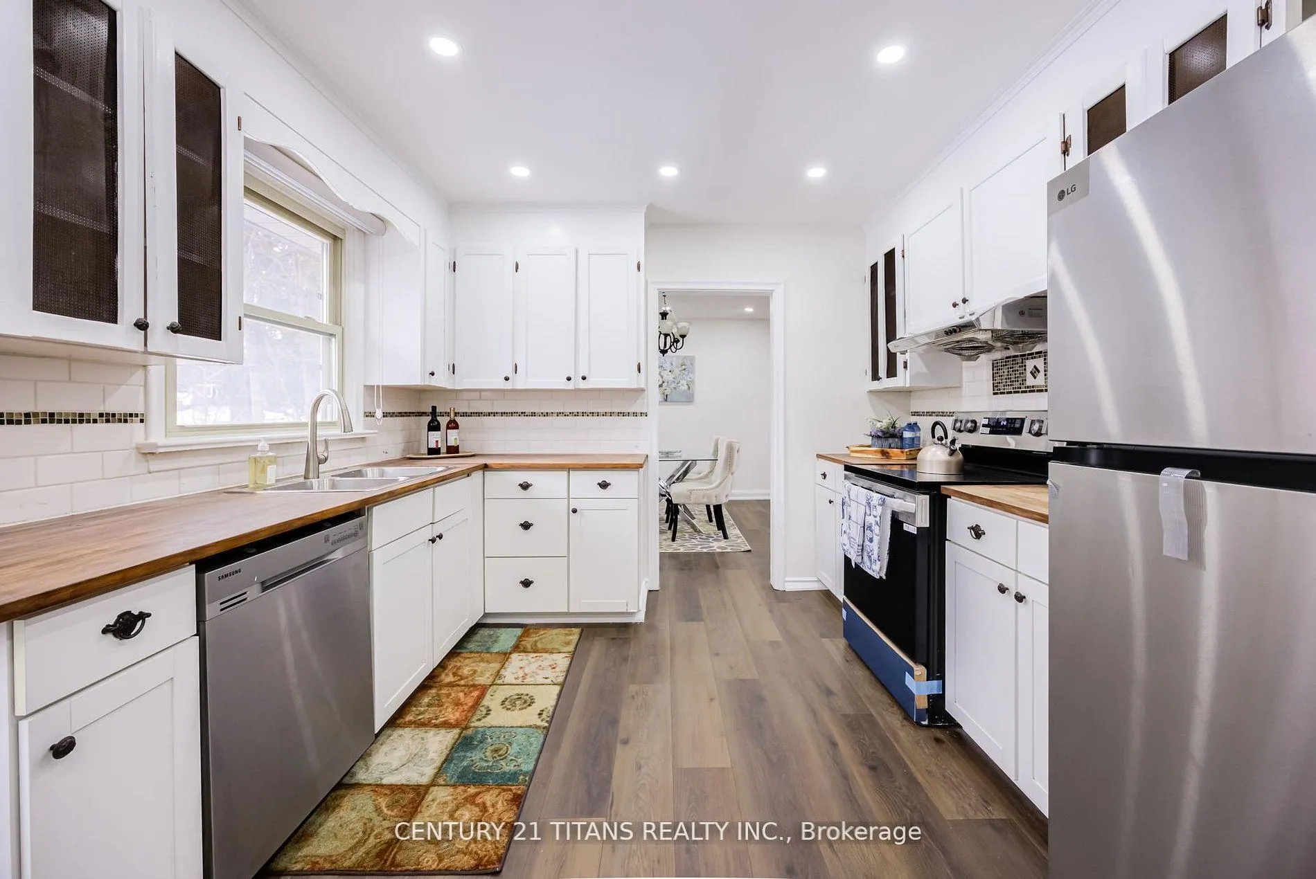 Photo 24 of 405 Anderson Street, Whitby, Blue Grass Meadows — HOMEH
