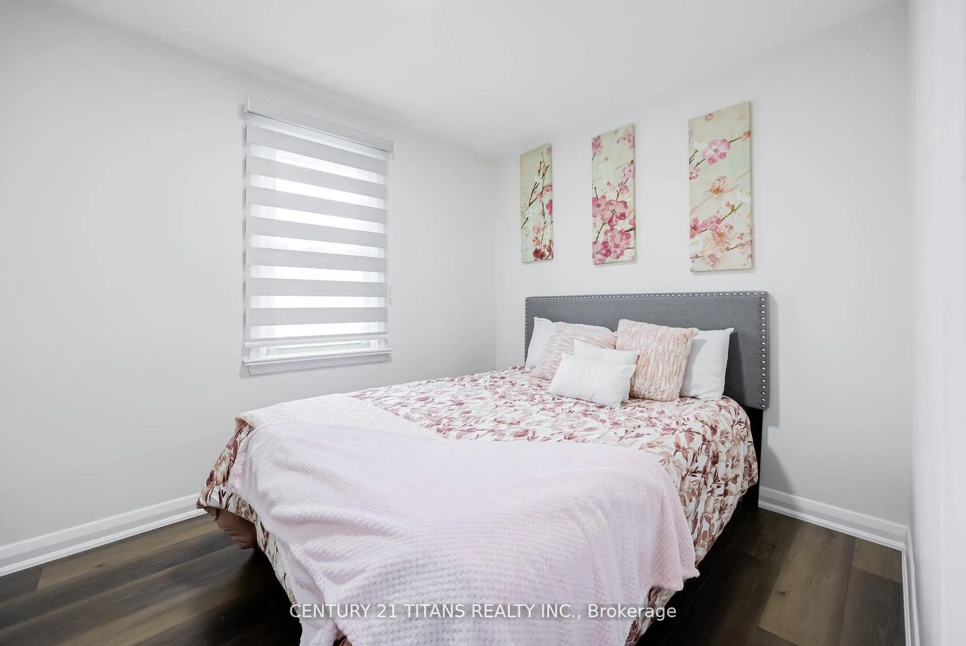Photo 32 of 405 Anderson Street, Whitby, Blue Grass Meadows — HOMEH