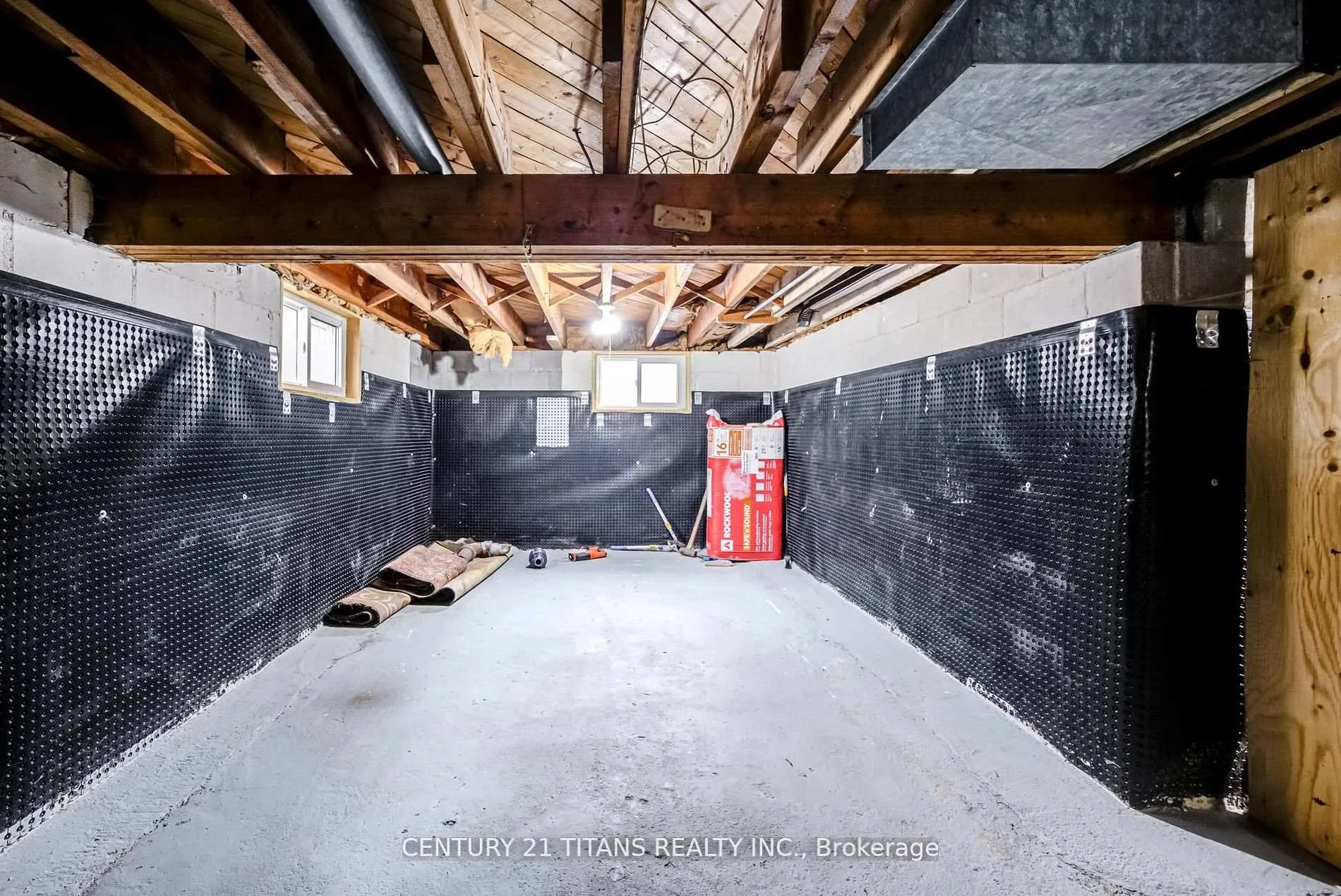 Photo 41 of 405 Anderson Street, Whitby, Blue Grass Meadows — HOMEH