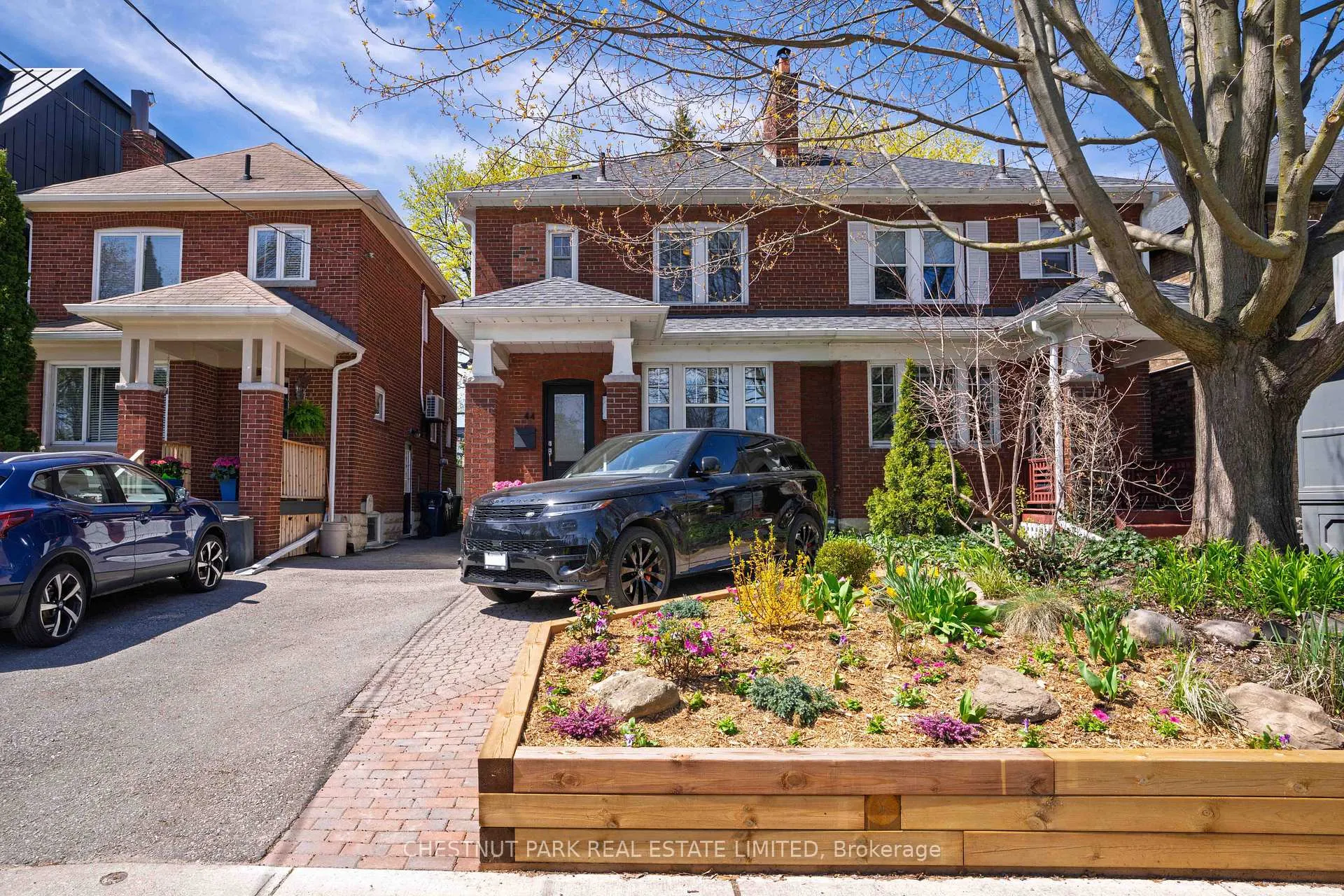 Photo 1 of 44 Harwood Road, Toronto, Mount Pleasant East — HOMEH