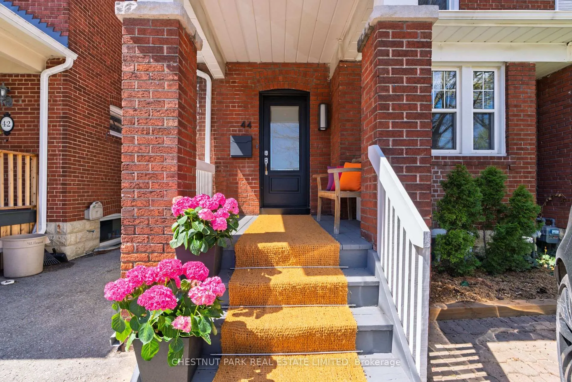 Photo 3 of 44 Harwood Road, Toronto, Mount Pleasant East — HOMEH