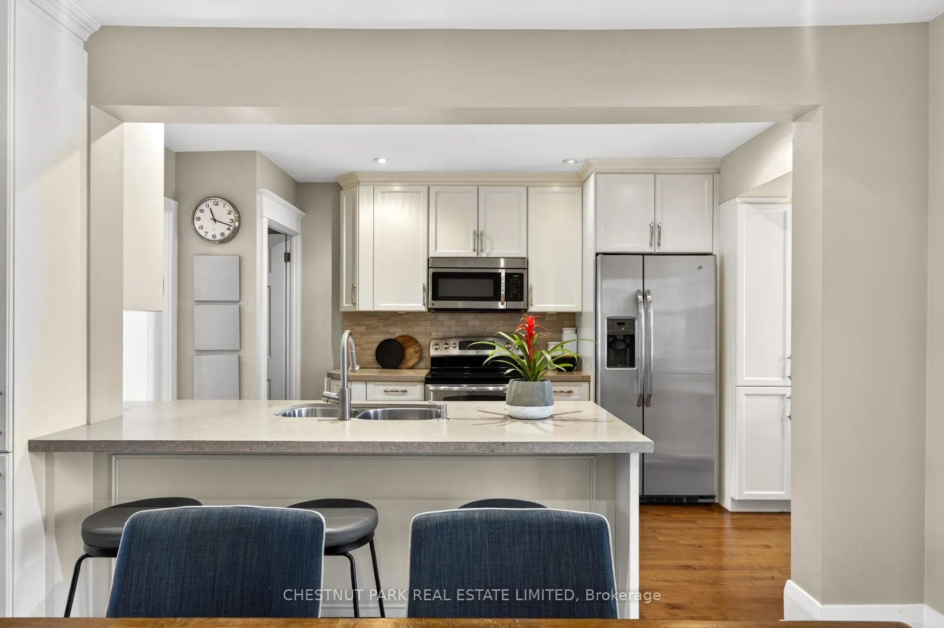 Photo 10 of 44 Harwood Road, Toronto, Mount Pleasant East — HOMEH