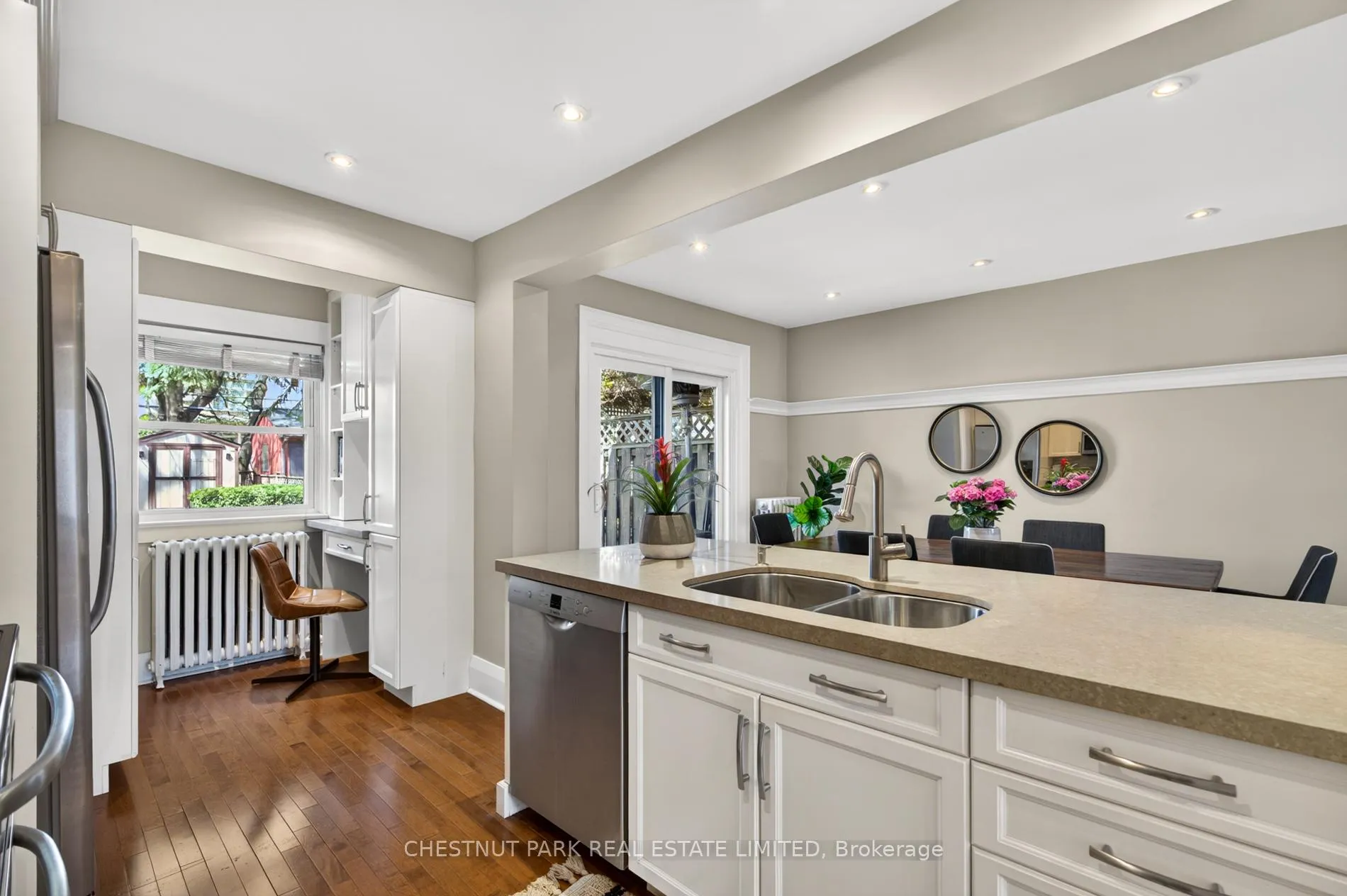 Photo 14 of 44 Harwood Road, Toronto, Mount Pleasant East — HOMEH