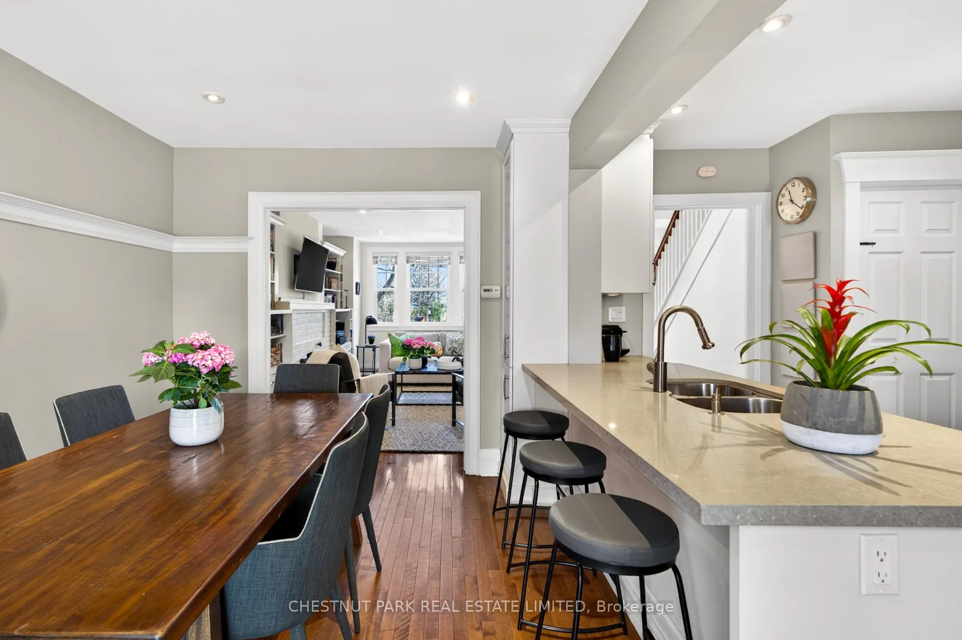 Photo 17 of 44 Harwood Road, Toronto, Mount Pleasant East — HOMEH