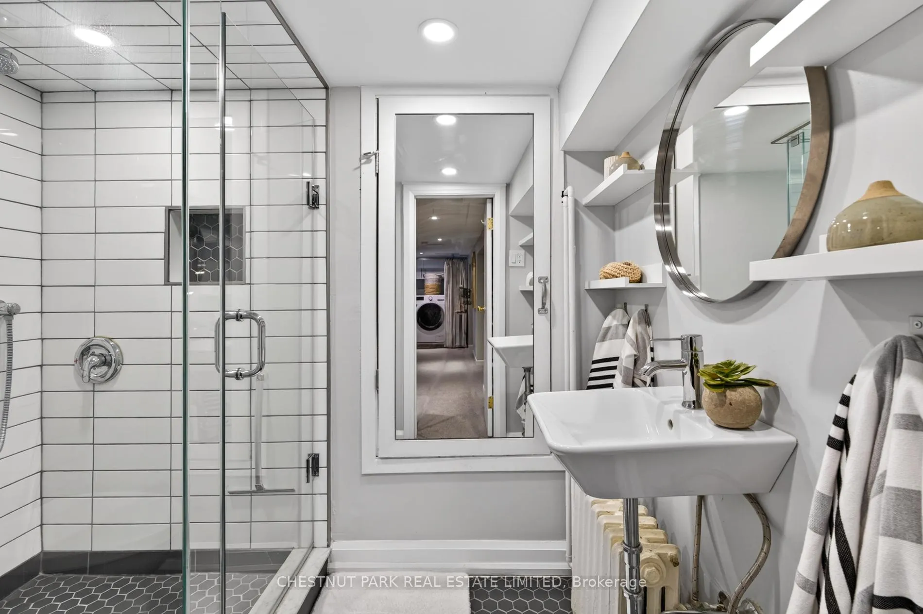 Photo 35 of 44 Harwood Road, Toronto, Mount Pleasant East — HOMEH