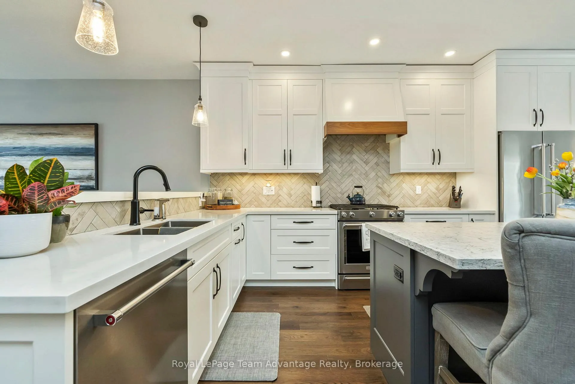 Photo 11 of 8 Avery Court, Parry Sound — HOMEH