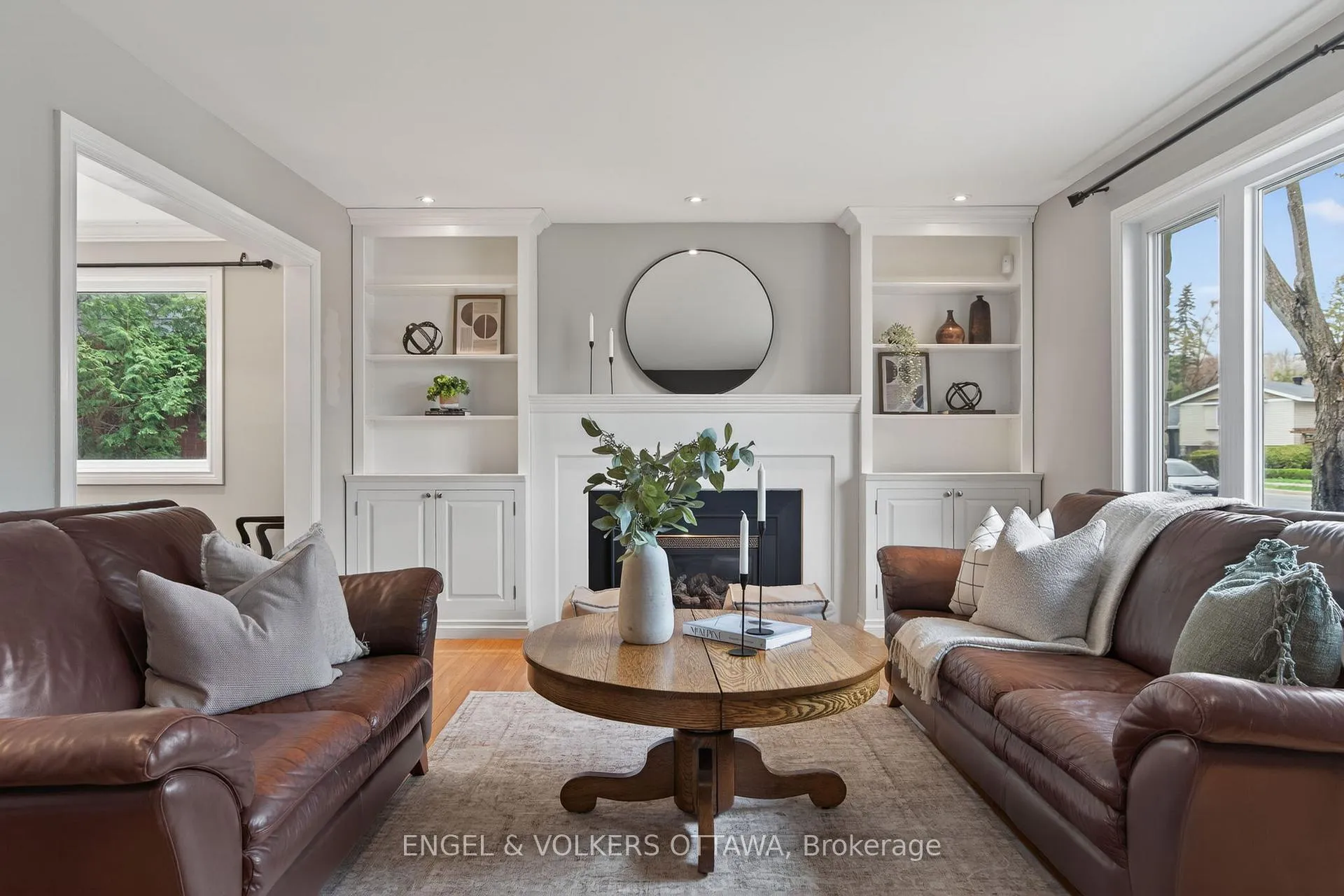 Photo 5 of 1774 Playfair Drive, Ottawa, Playfair Park — HOMEH