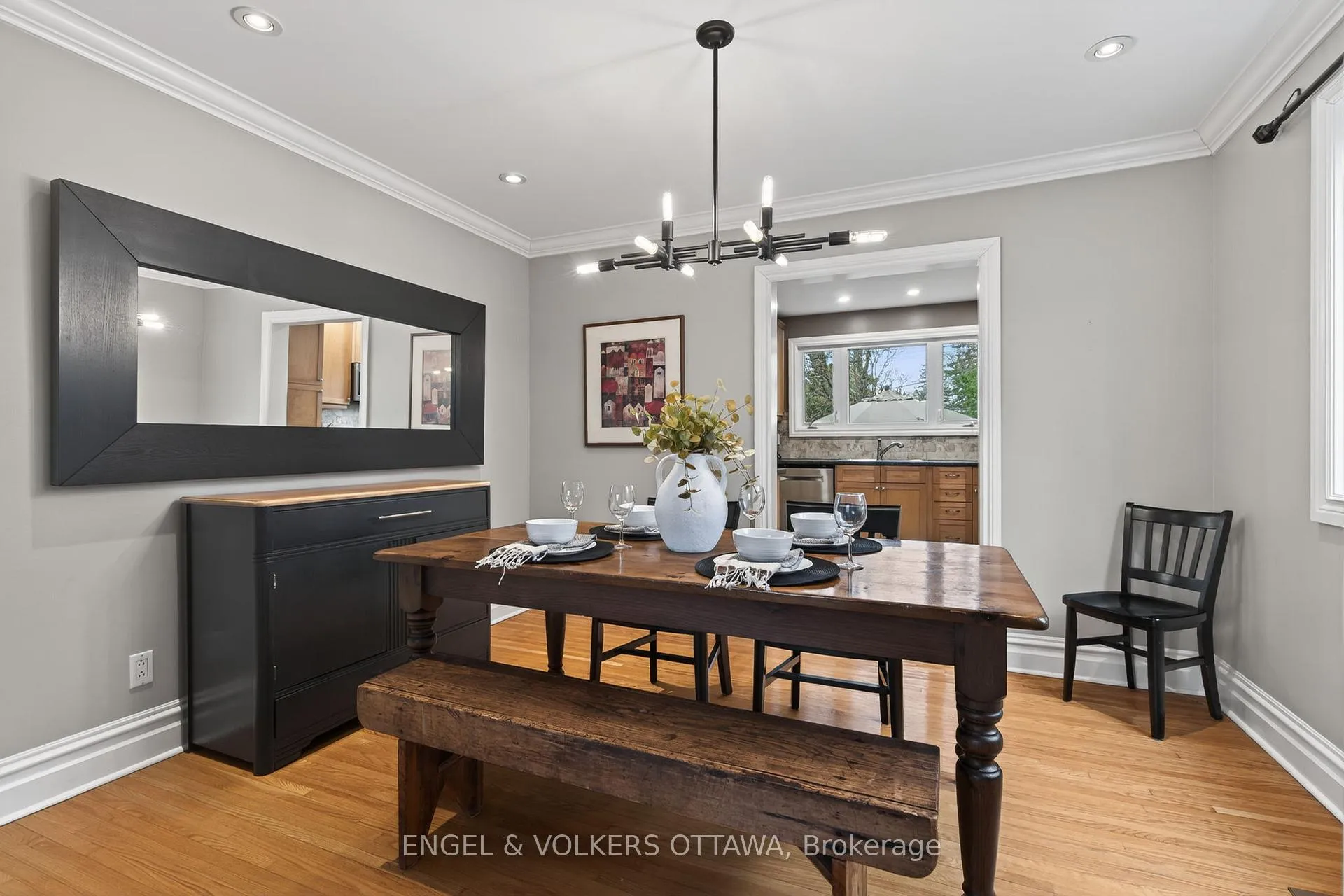 Photo 11 of 1774 Playfair Drive, Ottawa, Playfair Park — HOMEH