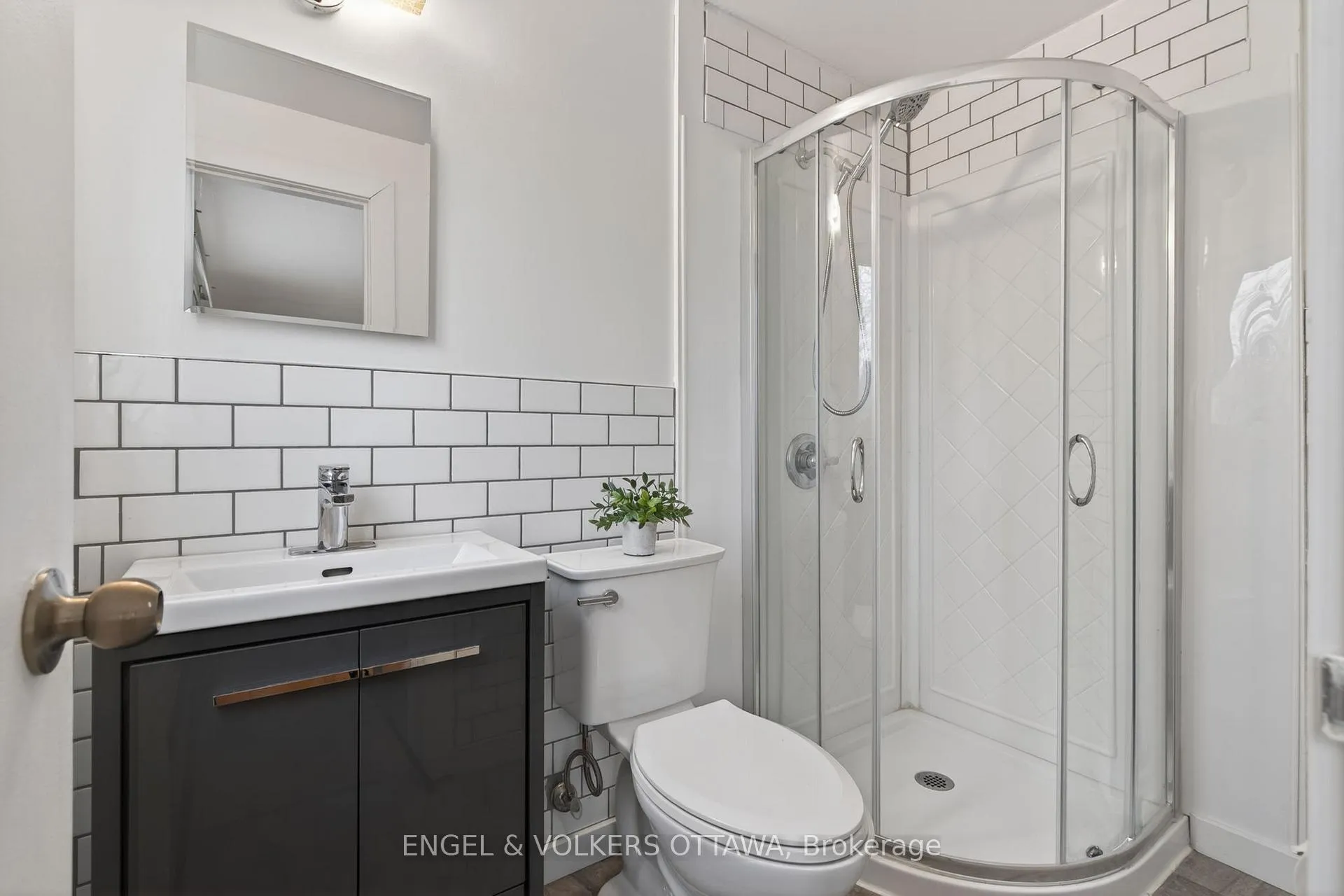 Photo 30 of 1774 Playfair Drive, Ottawa, Playfair Park — HOMEH