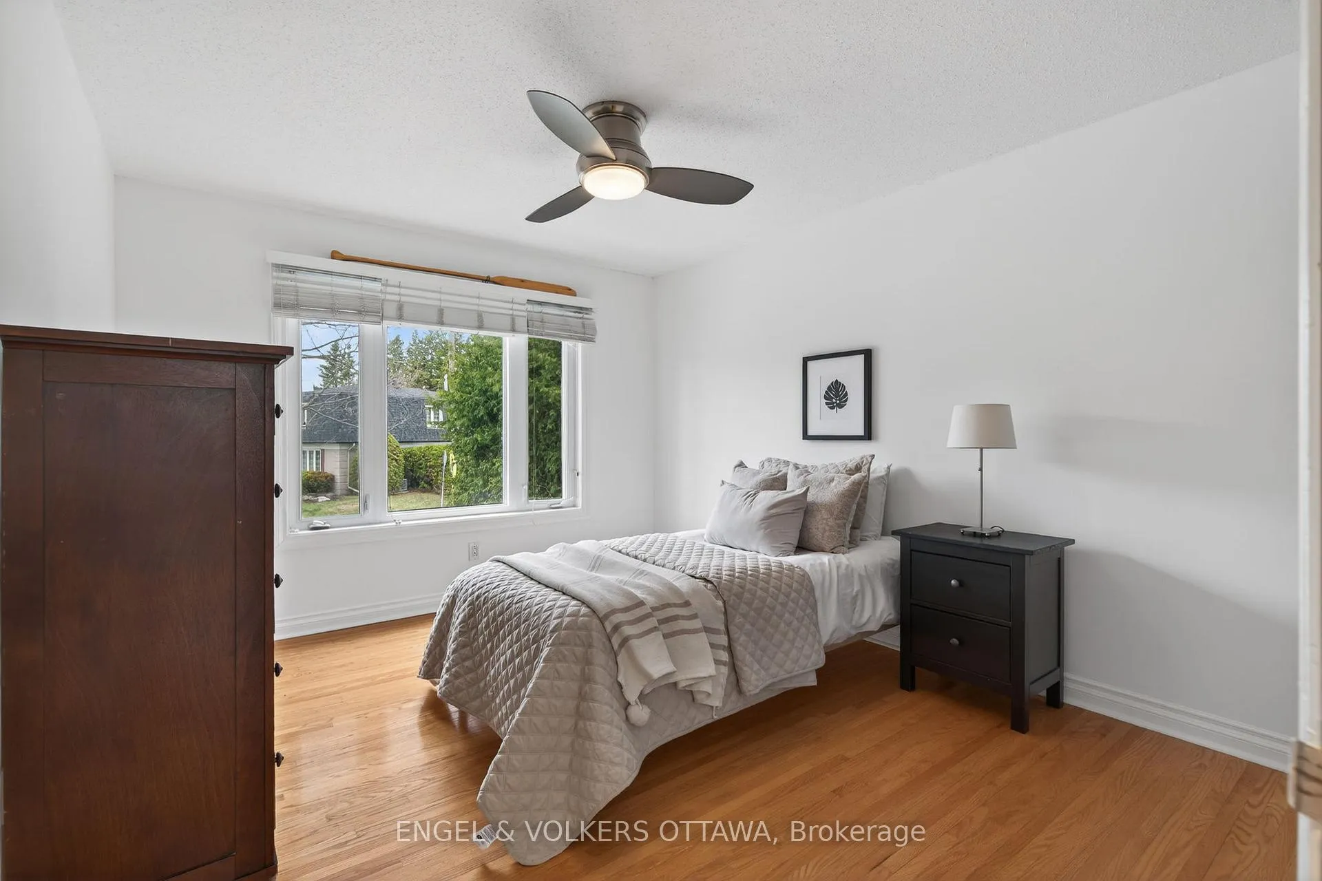 Photo 31 of 1774 Playfair Drive, Ottawa, Playfair Park — HOMEH