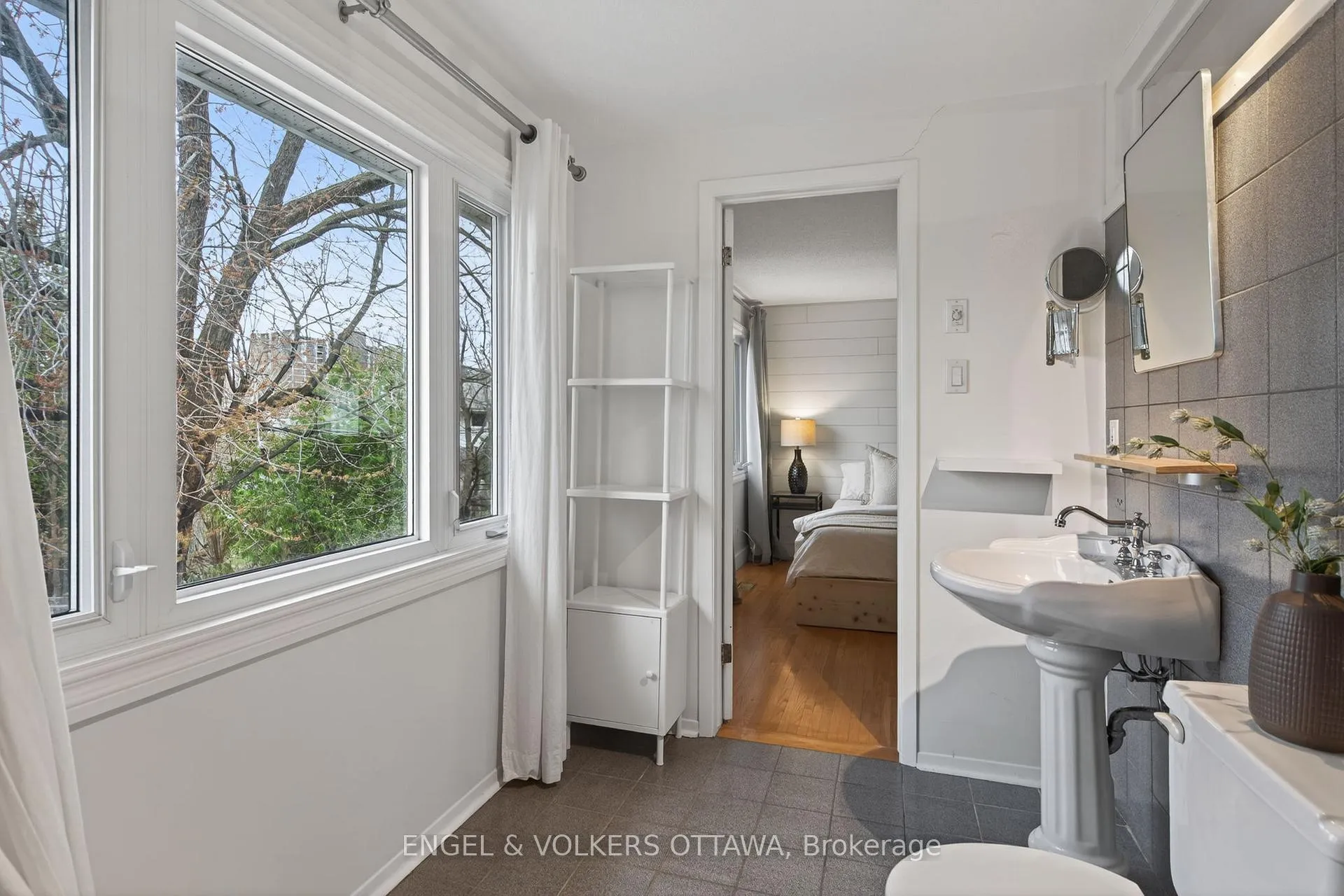 Photo 36 of 1774 Playfair Drive, Ottawa, Playfair Park — HOMEH