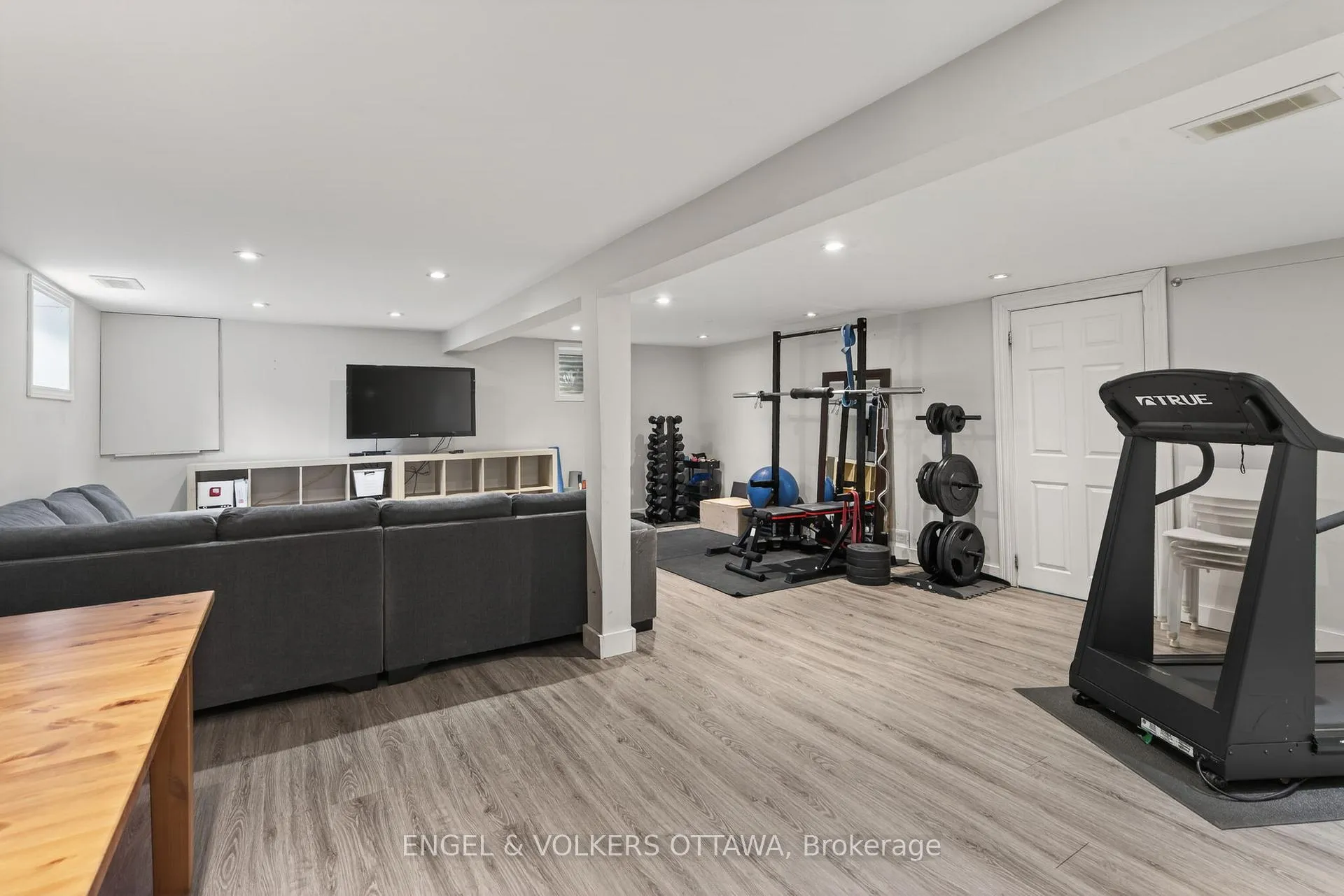 Photo 41 of 1774 Playfair Drive, Ottawa, Playfair Park — HOMEH
