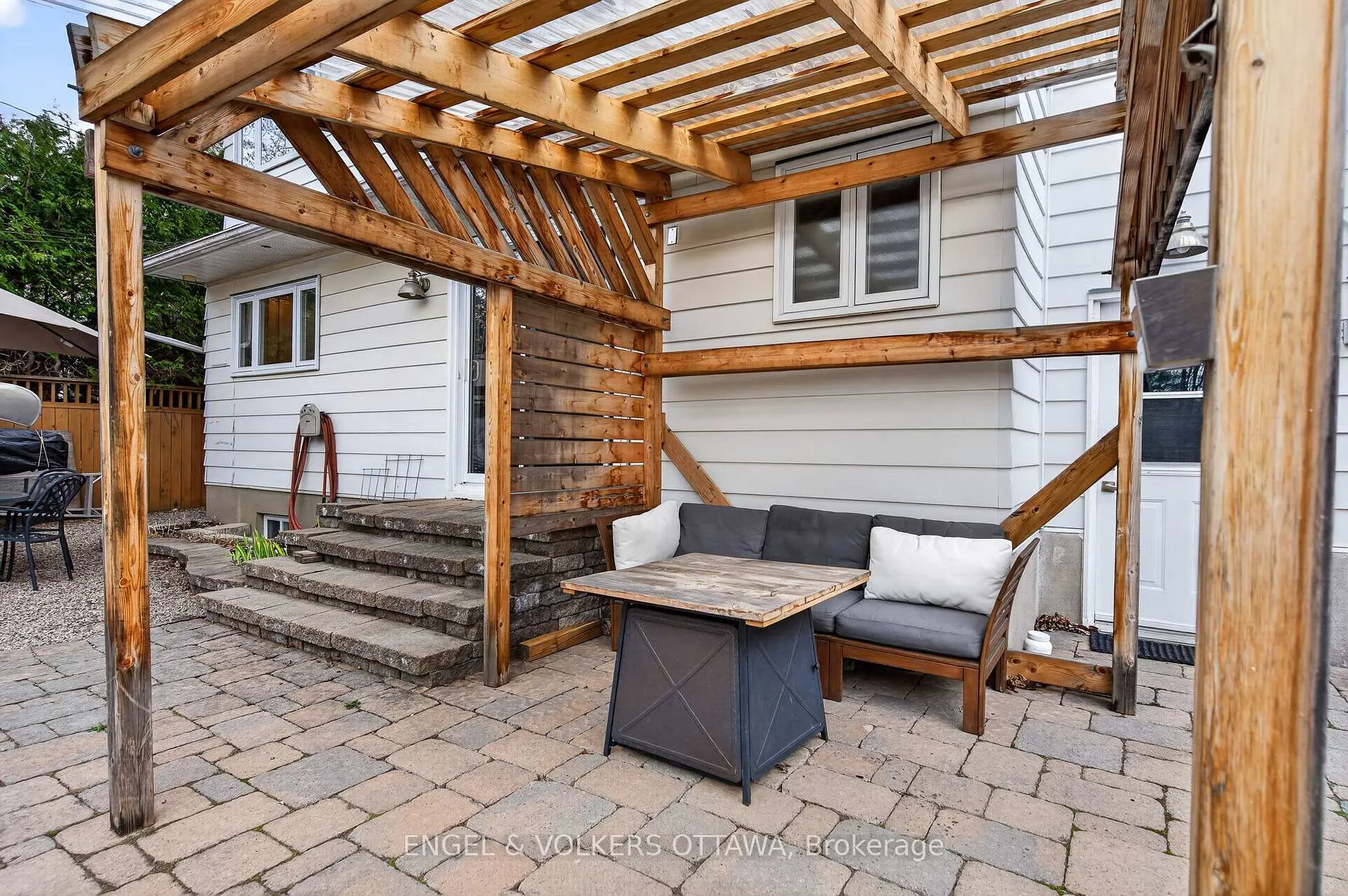 Photo 49 of 1774 Playfair Drive, Ottawa, Playfair Park — HOMEH
