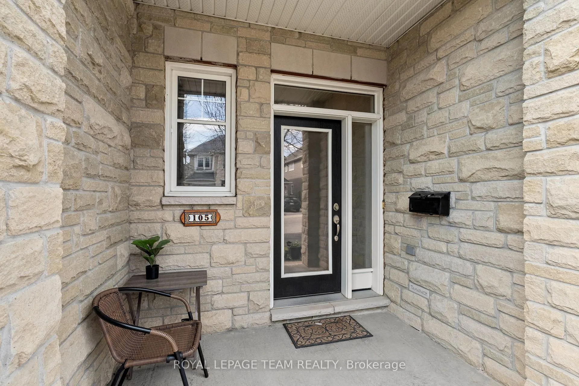 Photo 2 of 105 Abetti Ridge, Ottawa, Barrhaven - Stonebridge — HOMEH