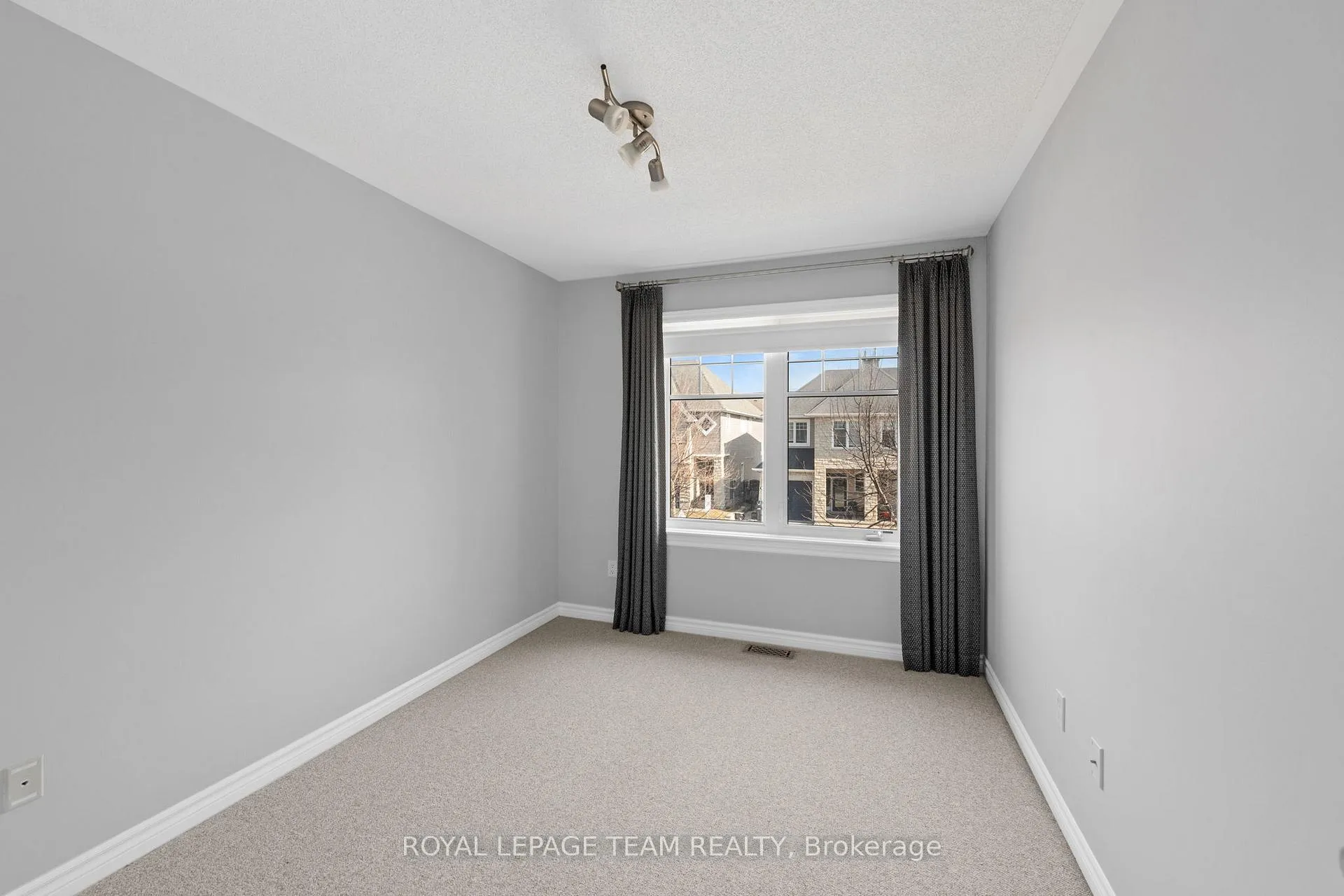 Photo 33 of 105 Abetti Ridge, Ottawa, Barrhaven - Stonebridge — HOMEH