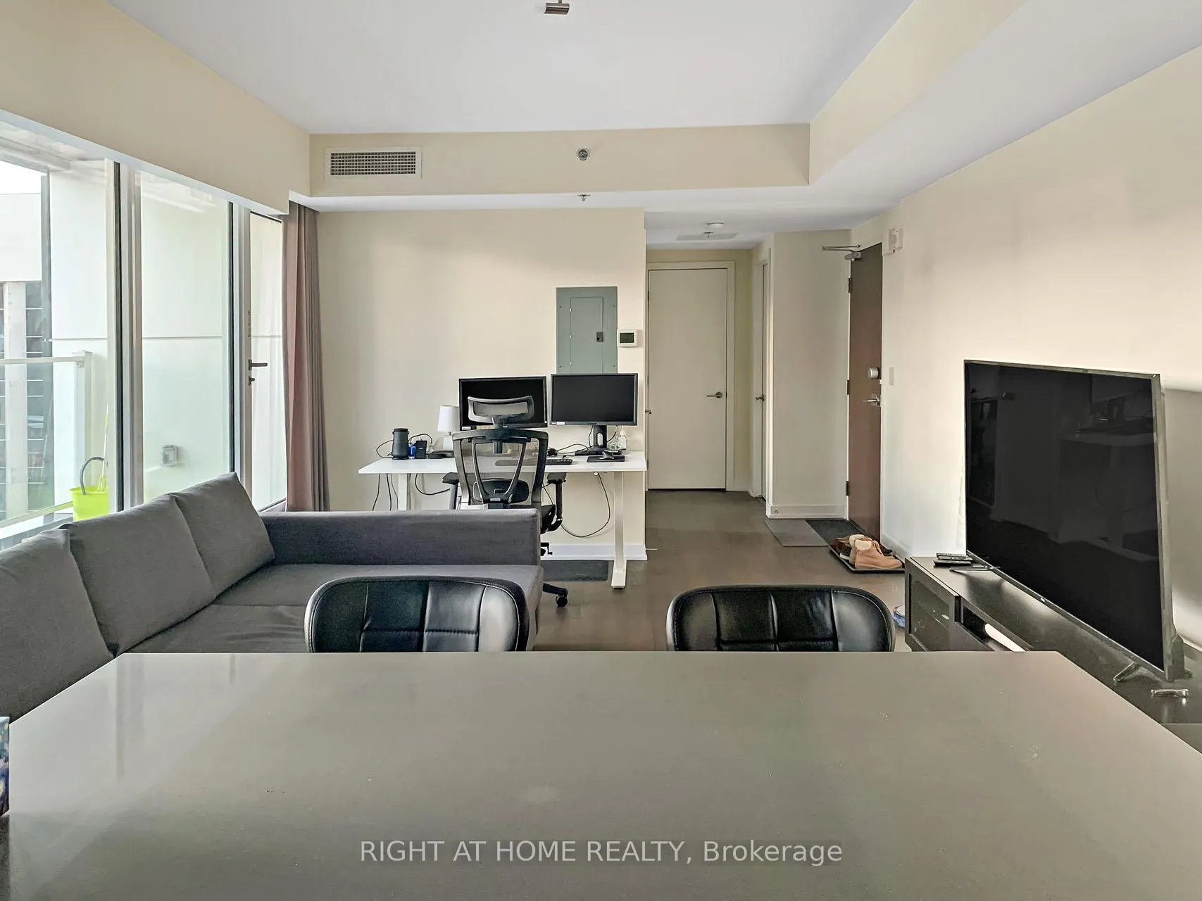 Photo 5 of Unit 1810, 199 Slater Street, Ottawa, Ottawa Centre — HOMEH