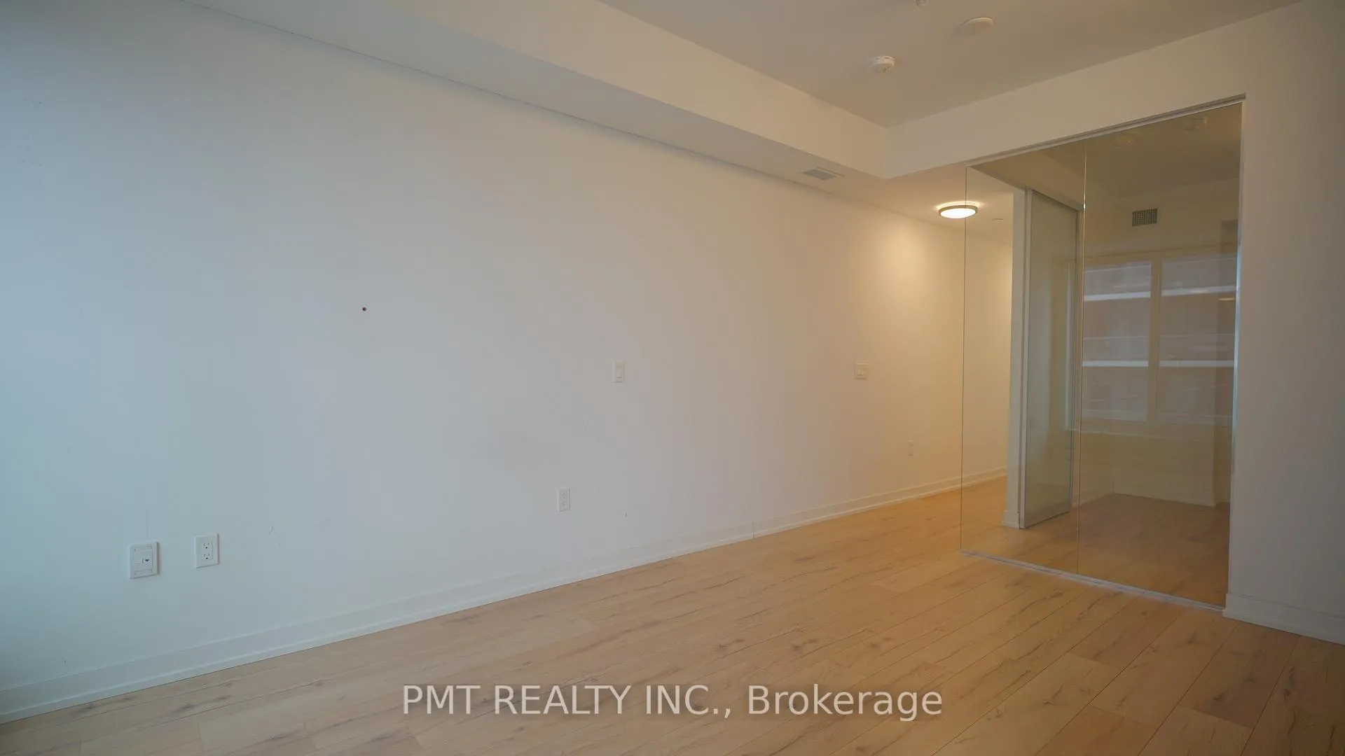 Photo 6 of Unit 209, 1195 The Queensway, Etobicoke, Islington-City Centre West — HOMEH