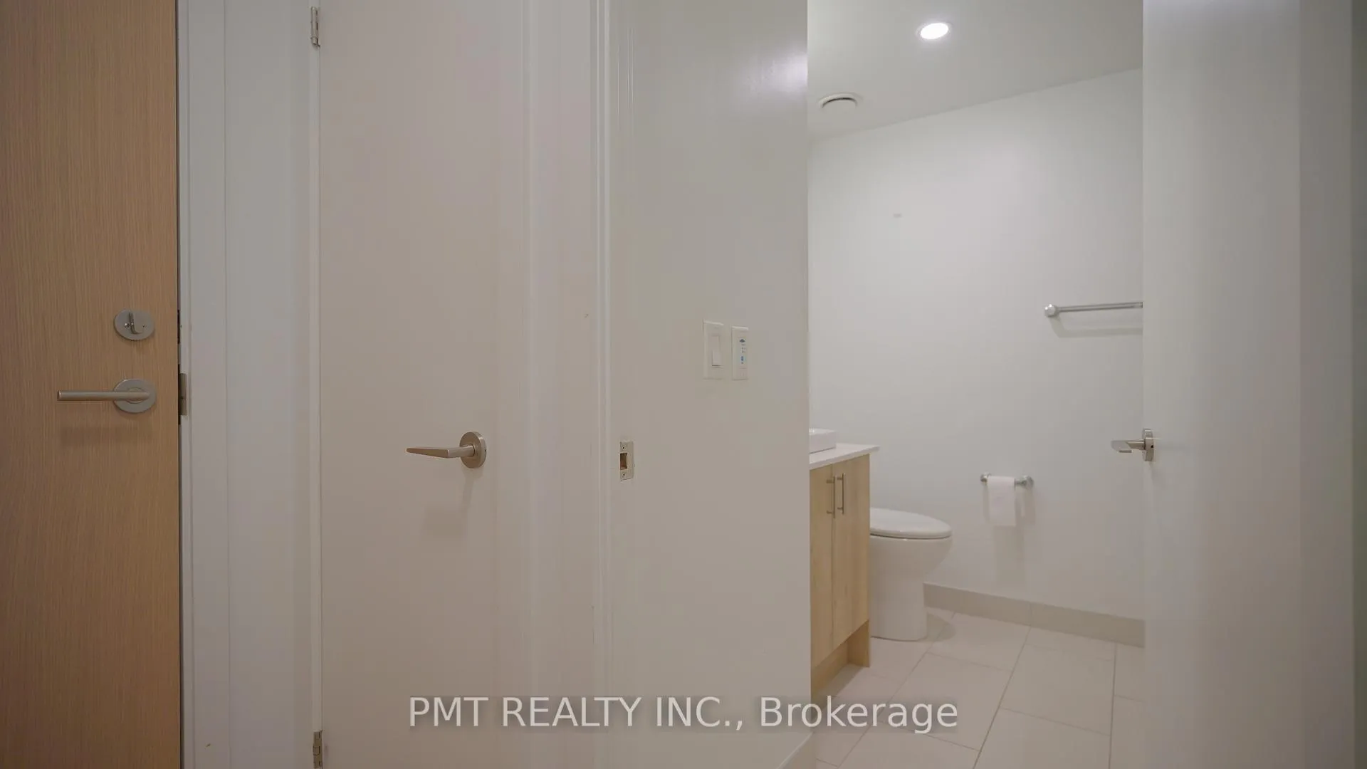 Photo 9 of Unit 209, 1195 The Queensway, Etobicoke, Islington-City Centre West — HOMEH