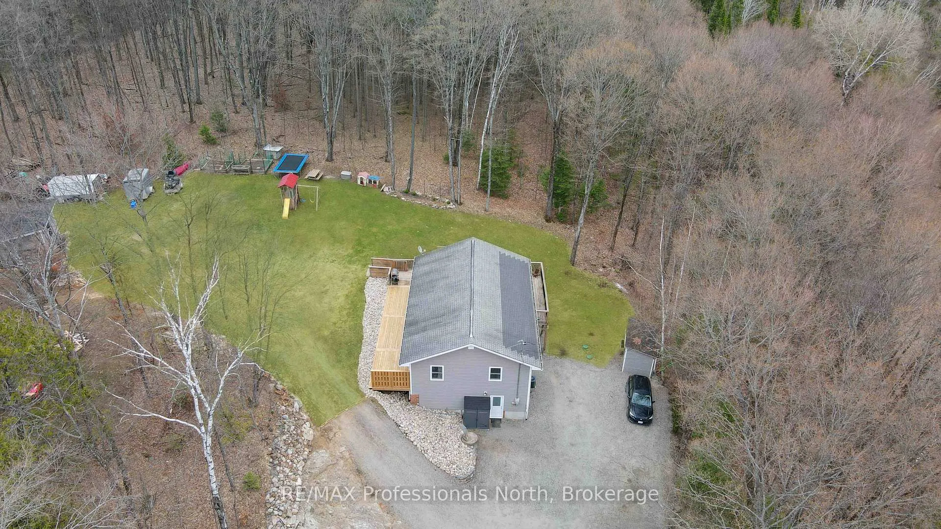 Photo 36 of 1310 Alexander Road, Minden Hills, Minden — HOMEH