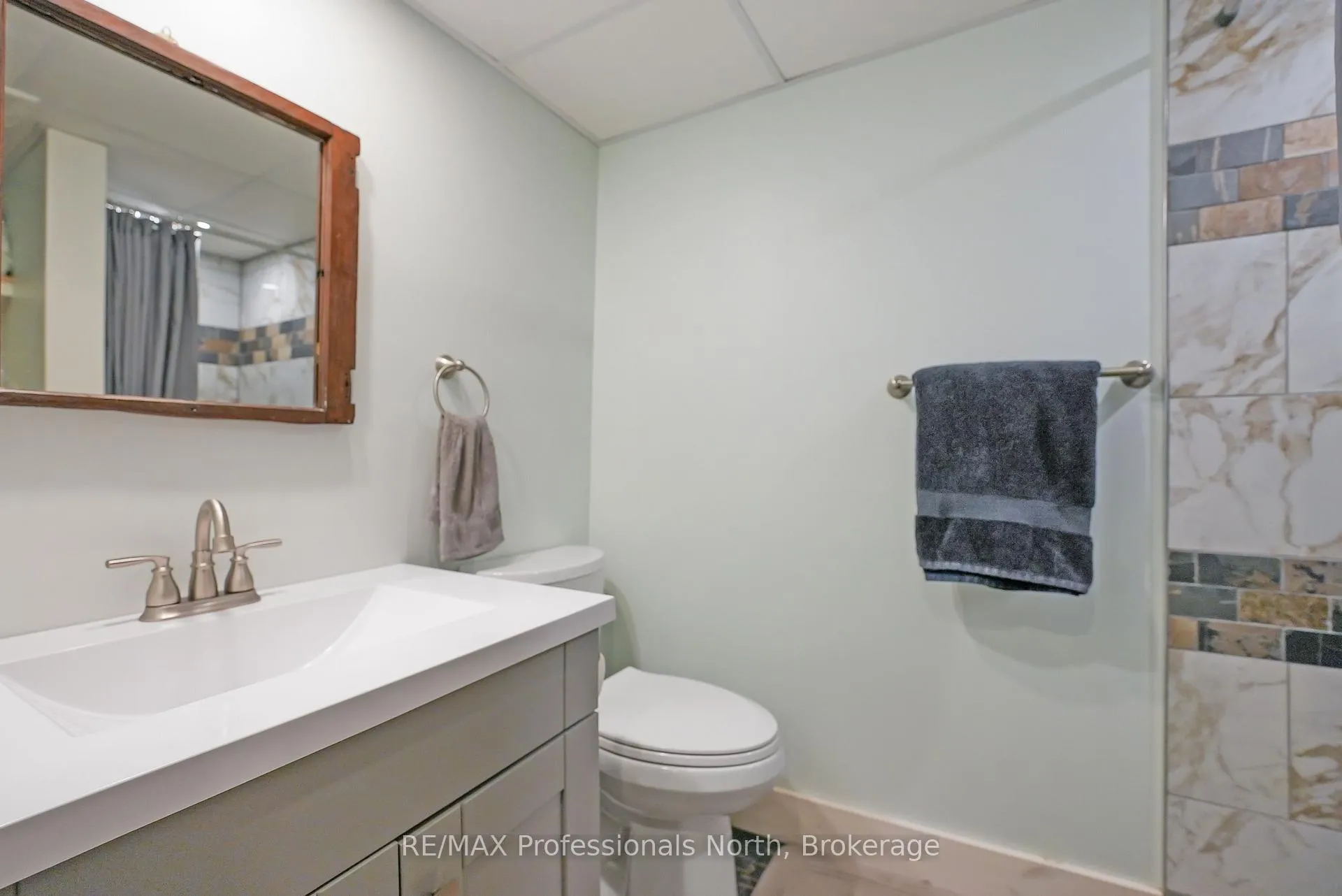 Photo 19 of 1310 Alexander Road, Minden Hills, Minden — HOMEH
