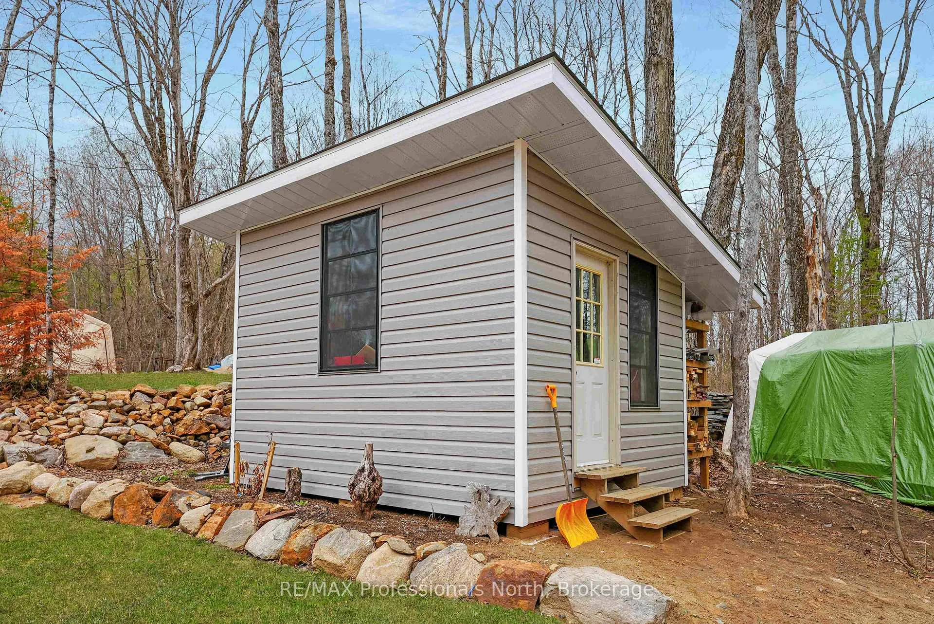 Photo 24 of 1310 Alexander Road, Minden Hills, Minden — HOMEH