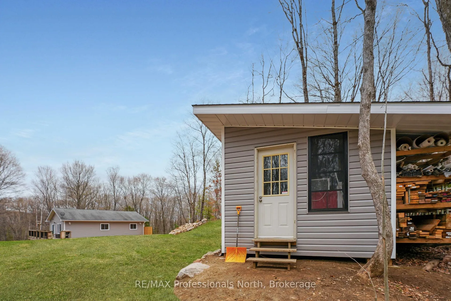 Photo 25 of 1310 Alexander Road, Minden Hills, Minden — HOMEH