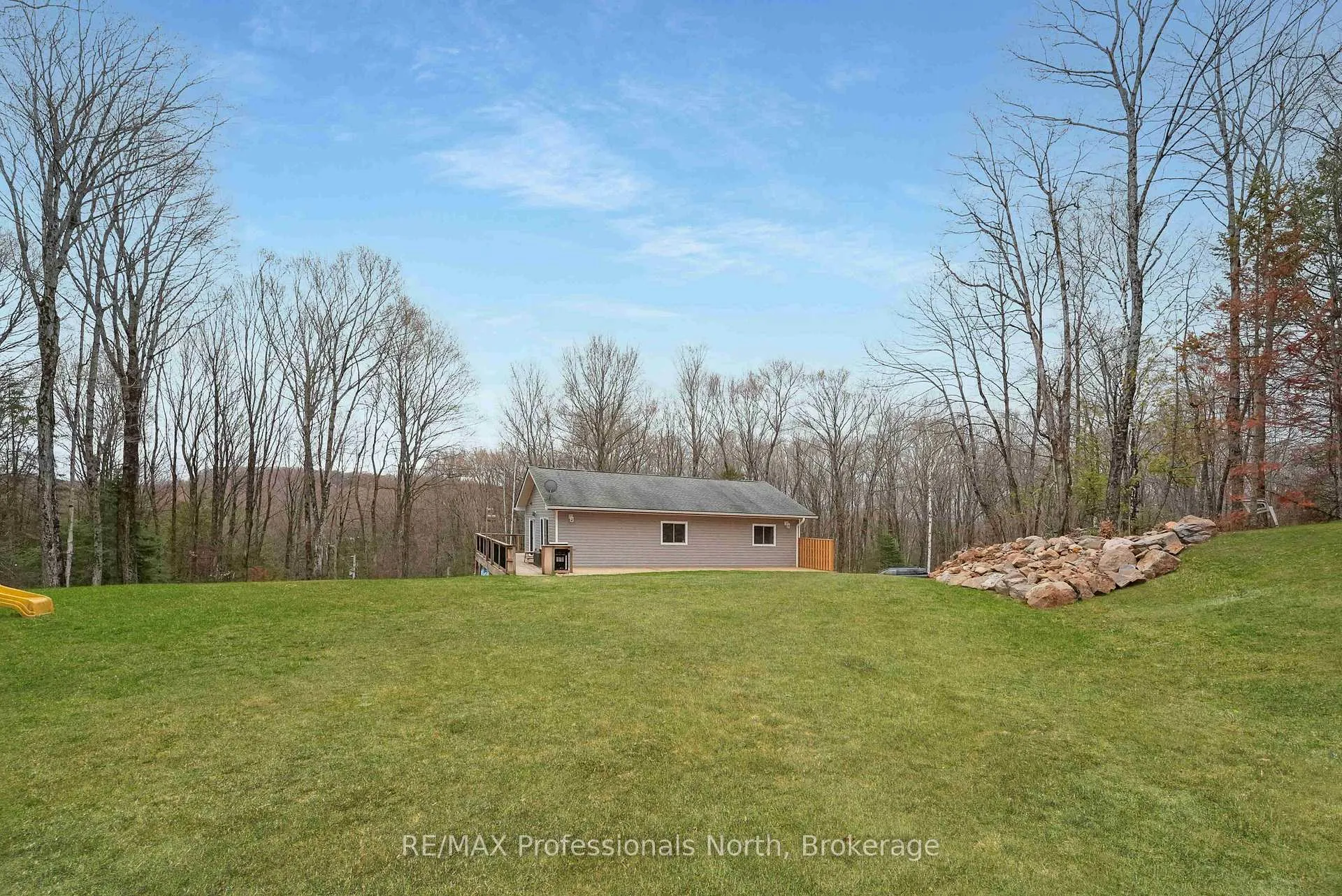 Photo 27 of 1310 Alexander Road, Minden Hills, Minden — HOMEH
