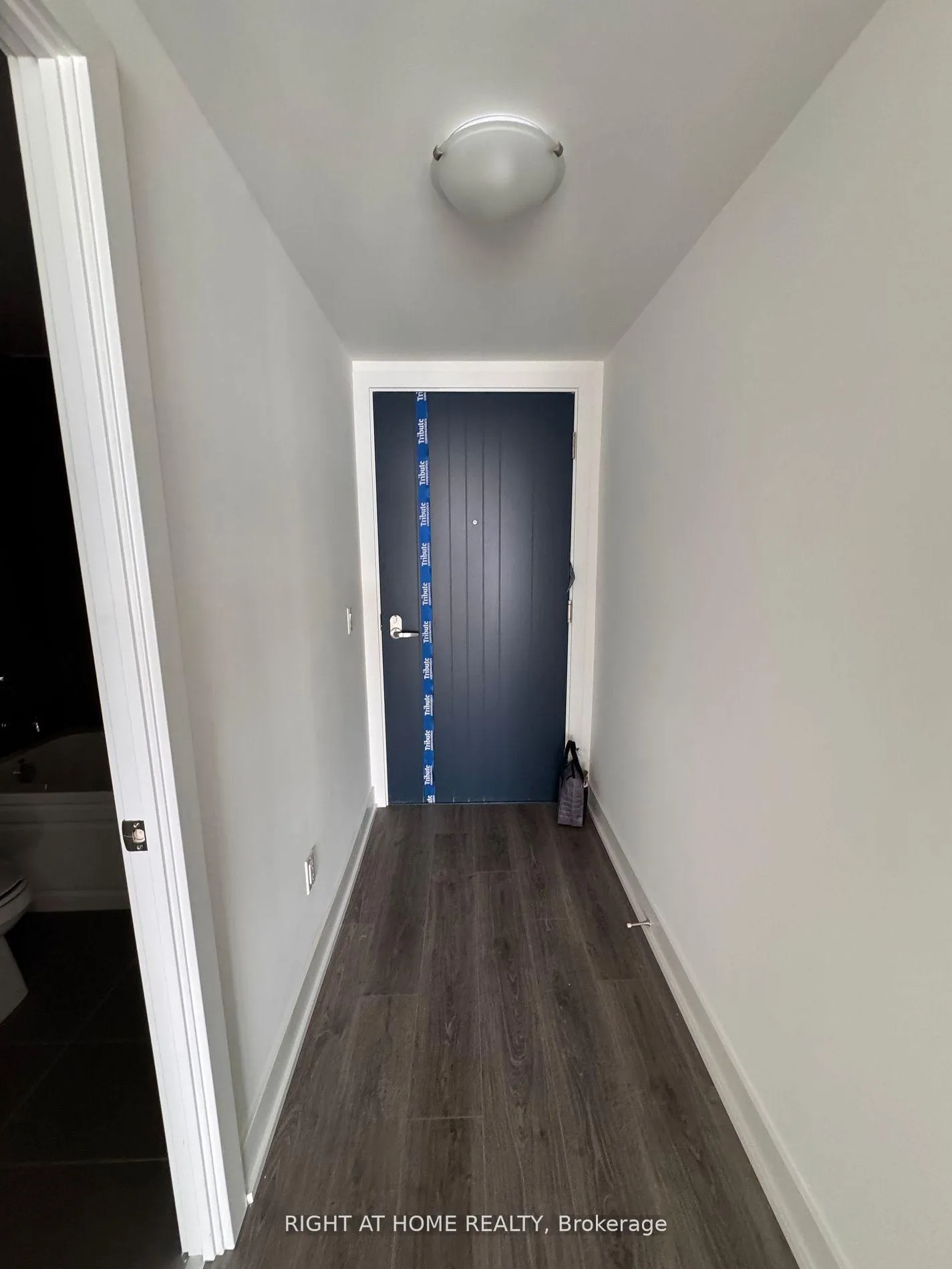 Photo 2 of Unit 1015, 2545 Simcoe Street N, Oshawa, Windfields — HOMEH