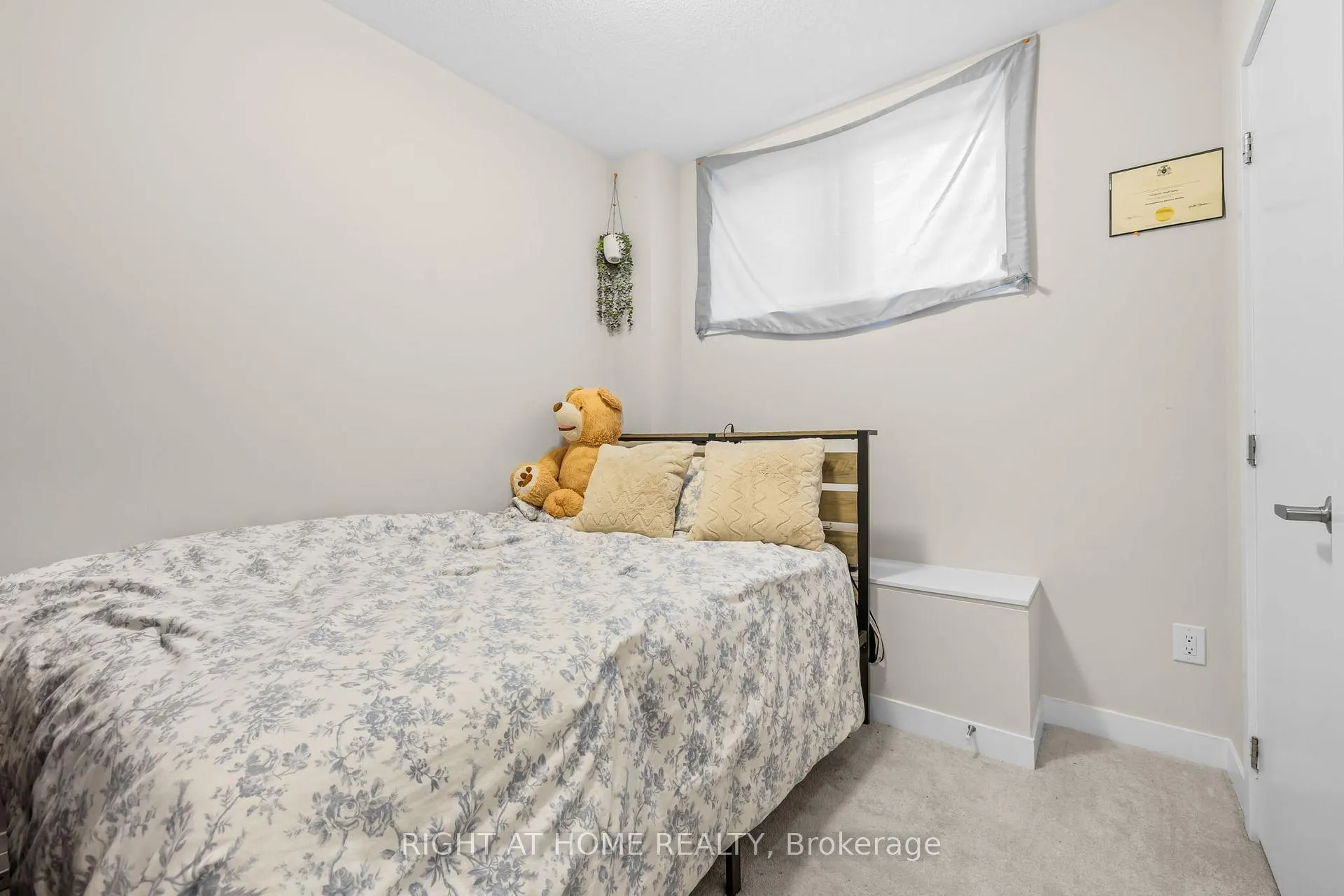 Photo 19 of 209 Speckled Alder Row, Ottawa, Barrhaven - Half Moon Bay — HOMEH