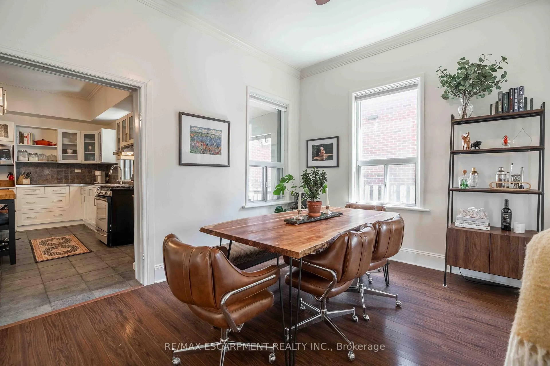 Photo 5 of 203 Wood Street E, Hamilton, North End — HOMEH
