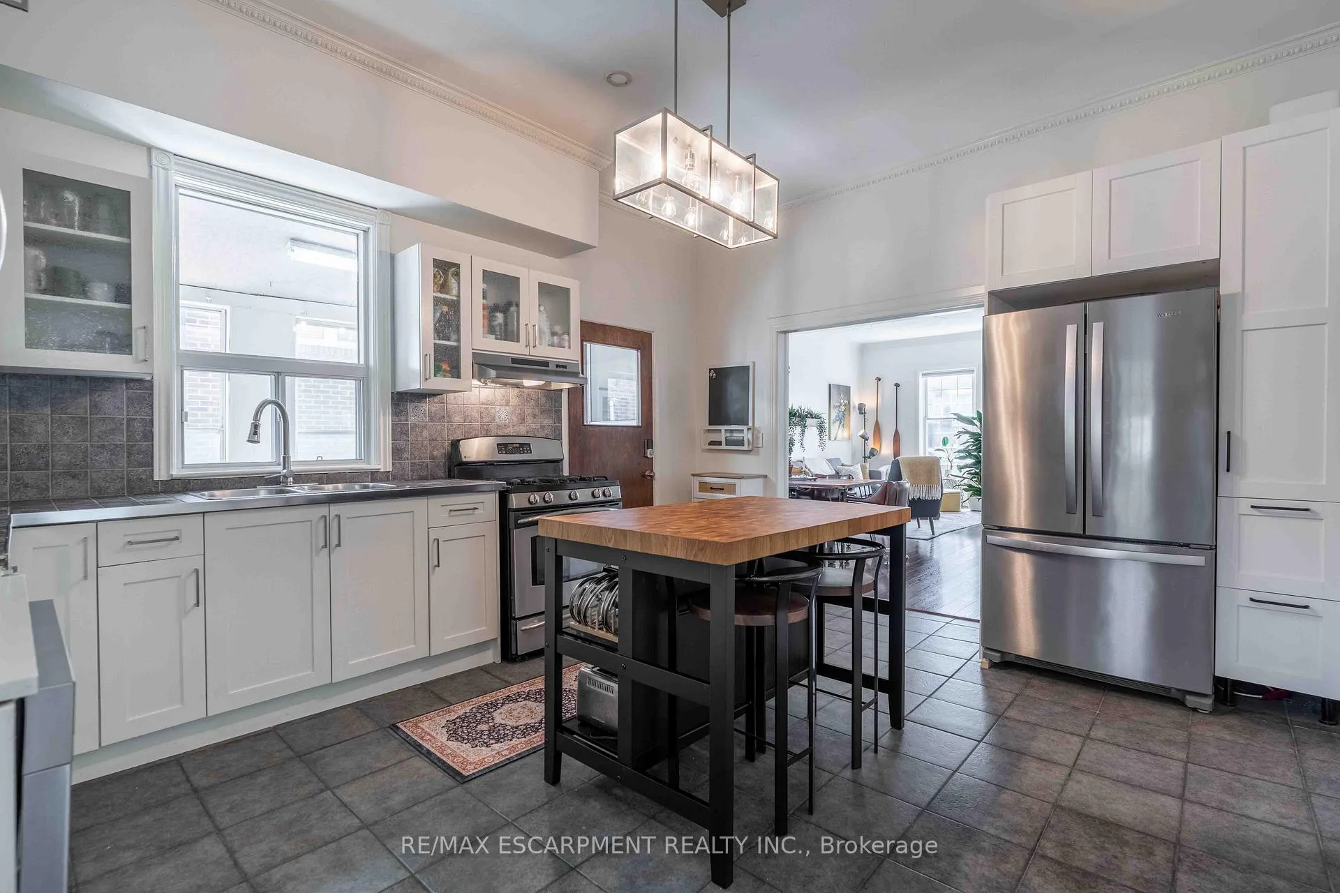 Photo 10 of 203 Wood Street E, Hamilton, North End — HOMEH