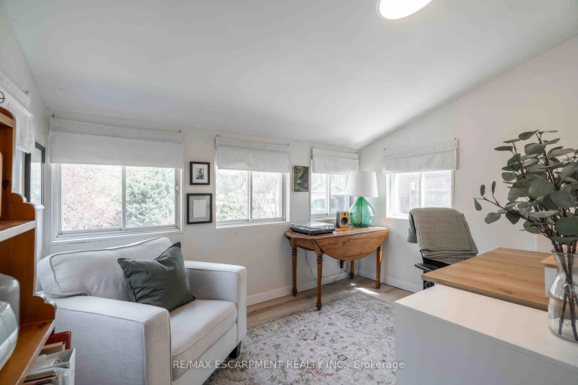 Photo 12 of 203 Wood Street E, Hamilton, North End — HOMEH