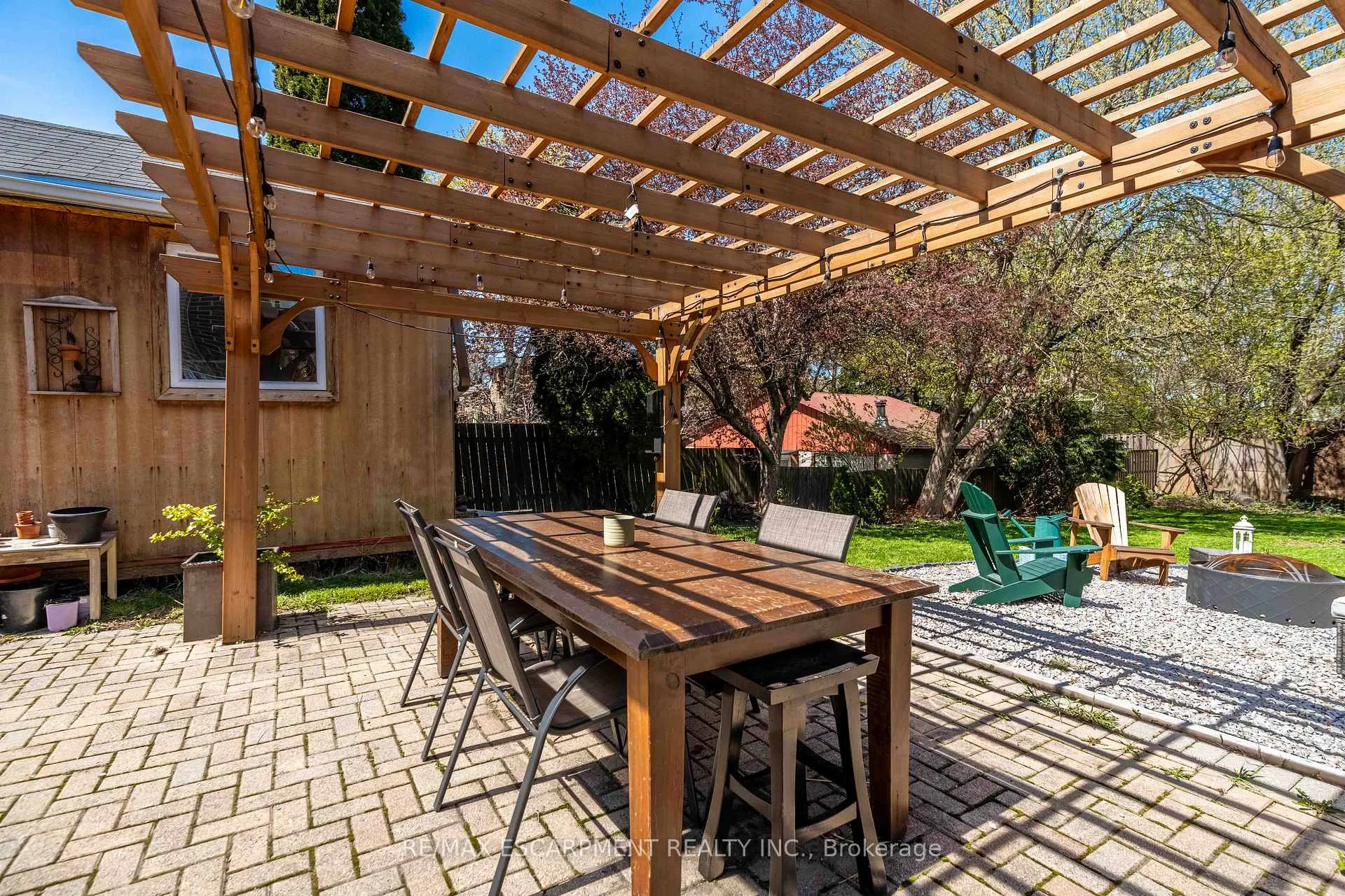 Photo 33 of 203 Wood Street E, Hamilton, North End — HOMEH