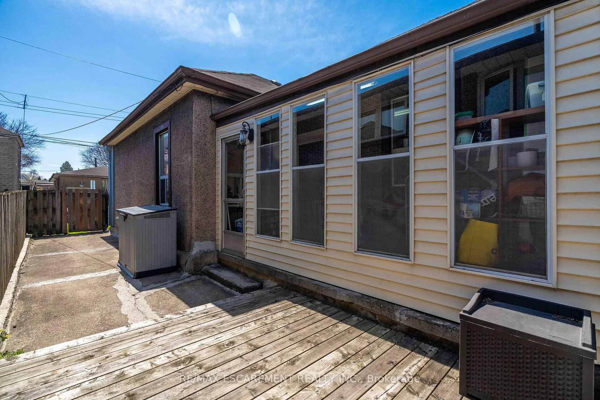 Photo 41 of 203 Wood Street E, Hamilton, North End — HOMEH