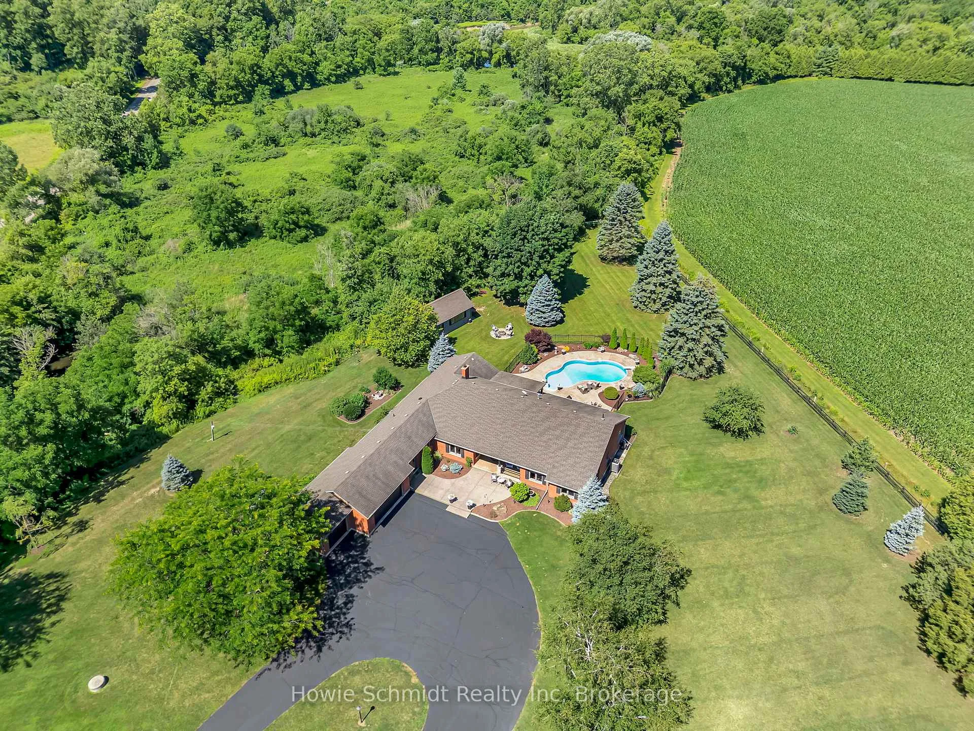 Photo 1 of 999 Governors Road W, Brant, Paris — HOMEH