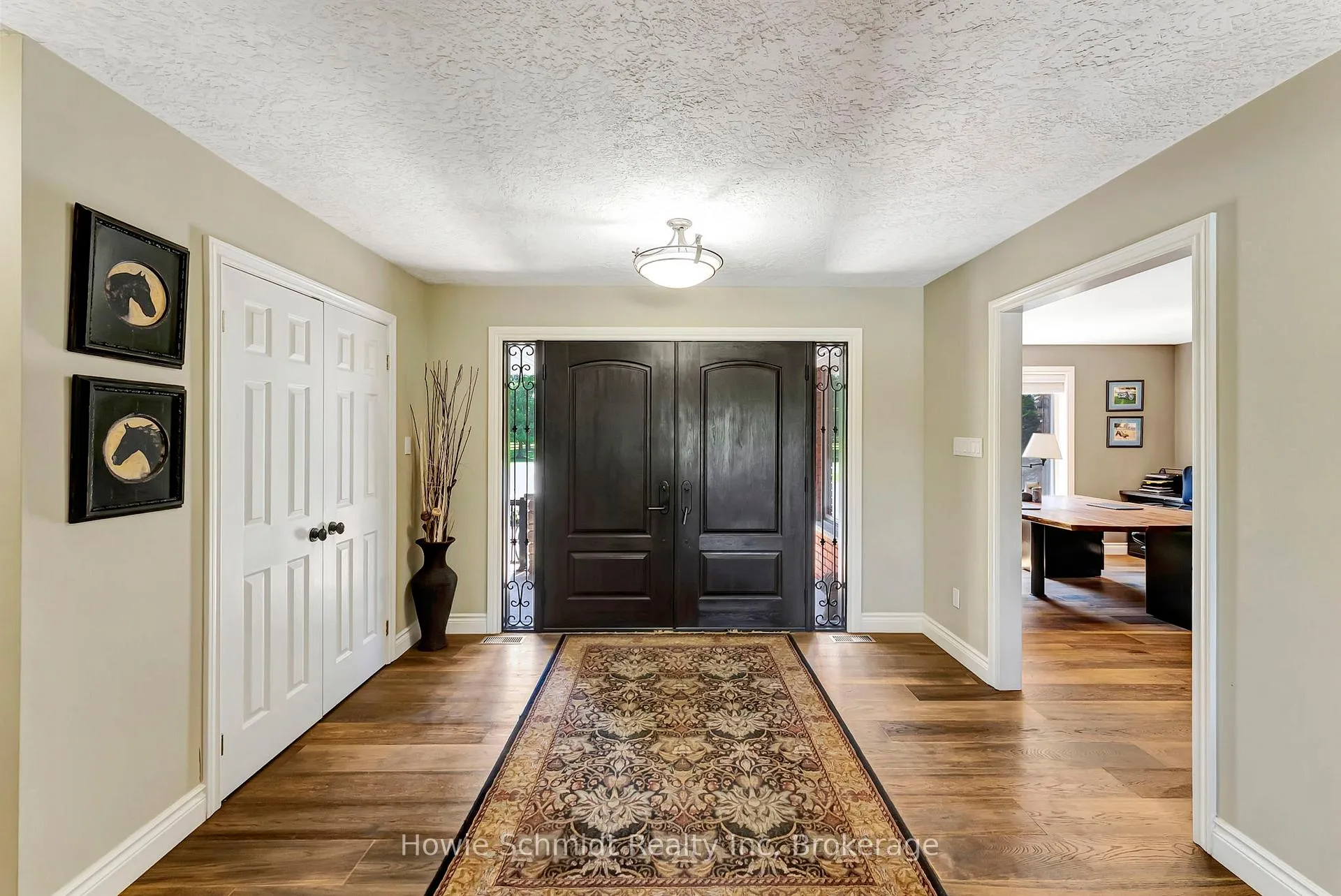 Photo 6 of 999 Governors Road W, Brant, Paris — HOMEH