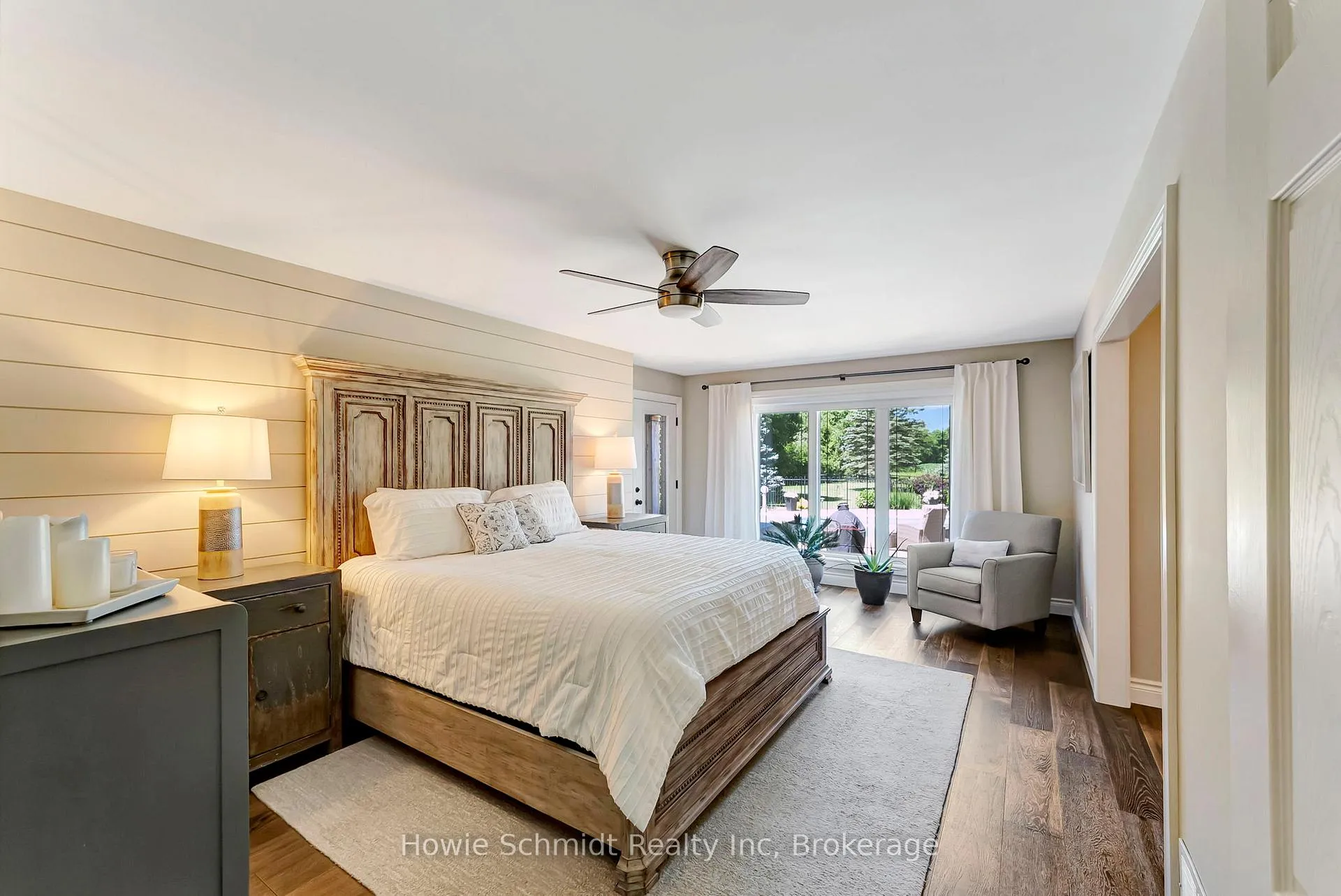 Photo 26 of 999 Governors Road W, Brant, Paris — HOMEH