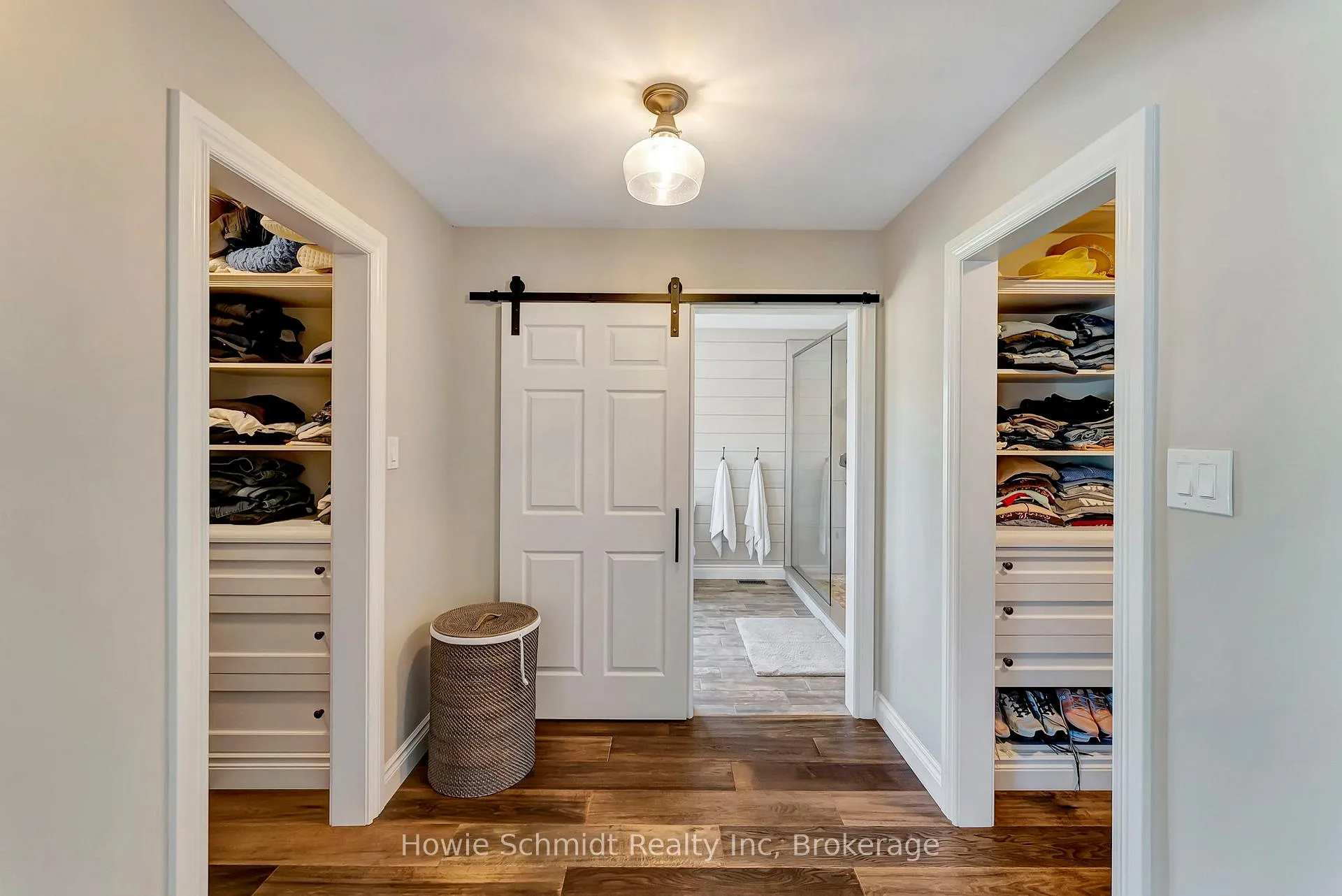 Photo 29 of 999 Governors Road W, Brant, Paris — HOMEH