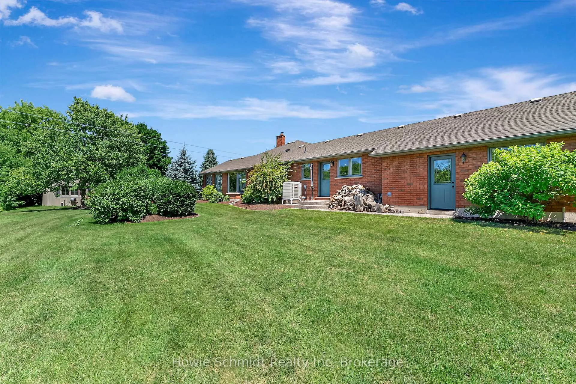 Photo 45 of 999 Governors Road W, Brant, Paris — HOMEH