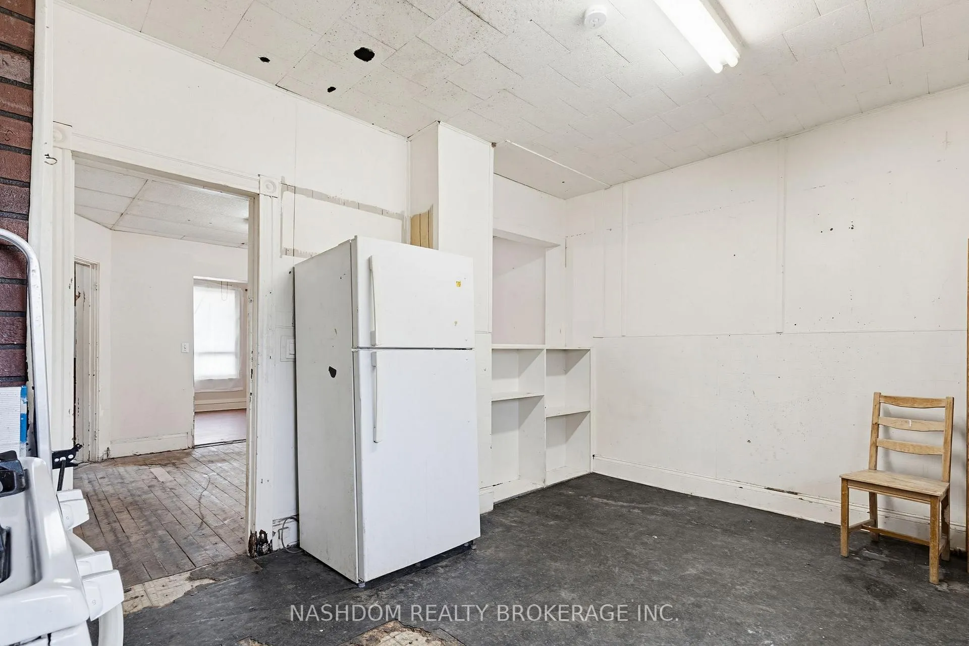 Photo 12 of 39 Munroe Street, Hamilton, Industrial Sector — HOMEH