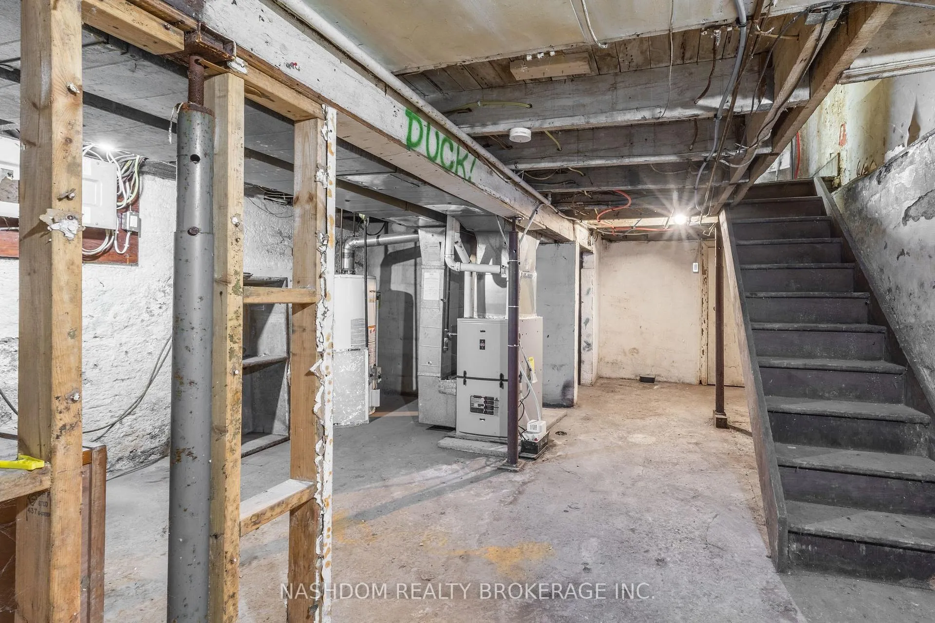 Photo 23 of 39 Munroe Street, Hamilton, Industrial Sector — HOMEH
