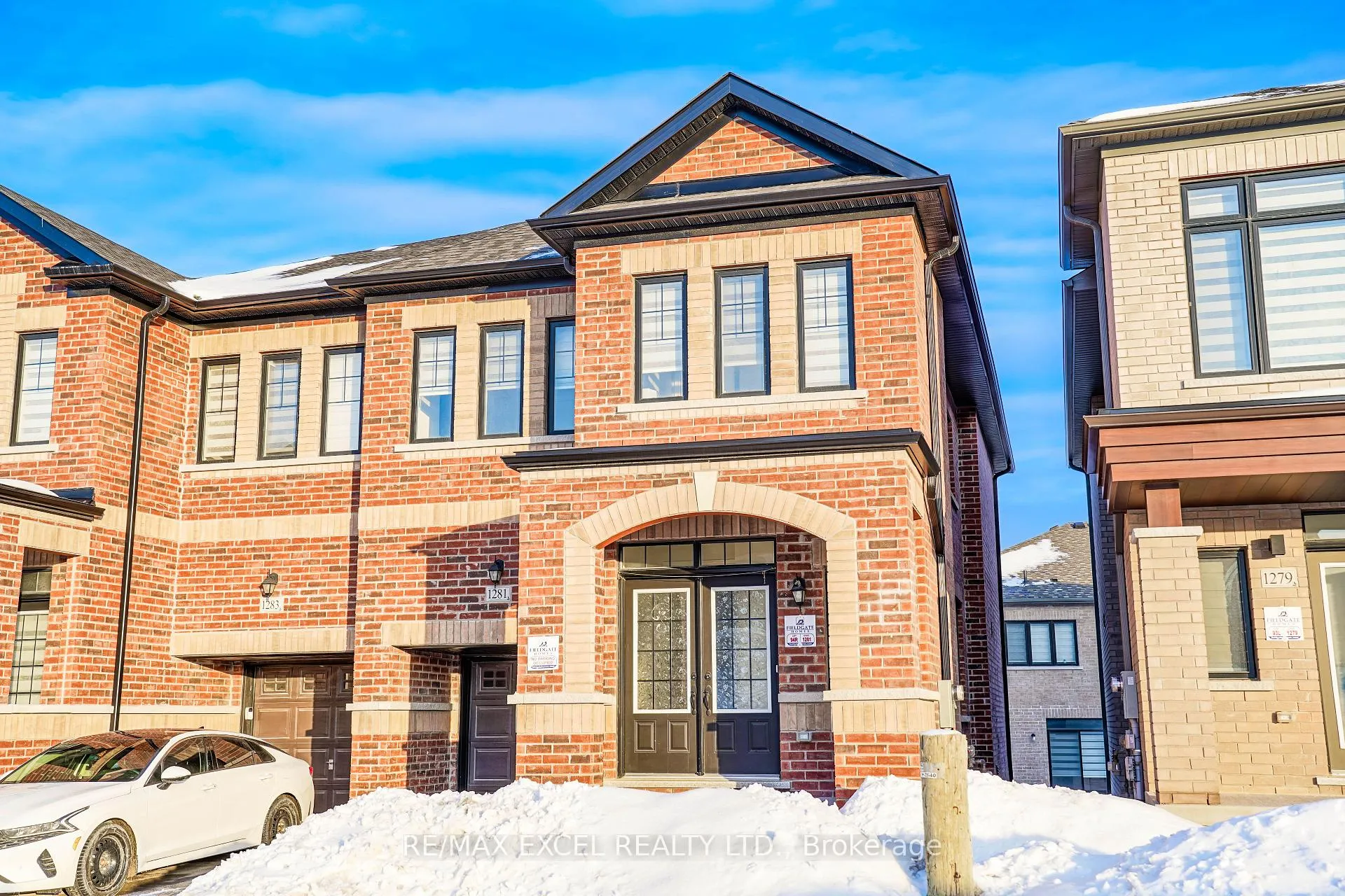 Photo 3 of 1281 Winding Woods Trail, Pickering, Rural Pickering — HOMEH