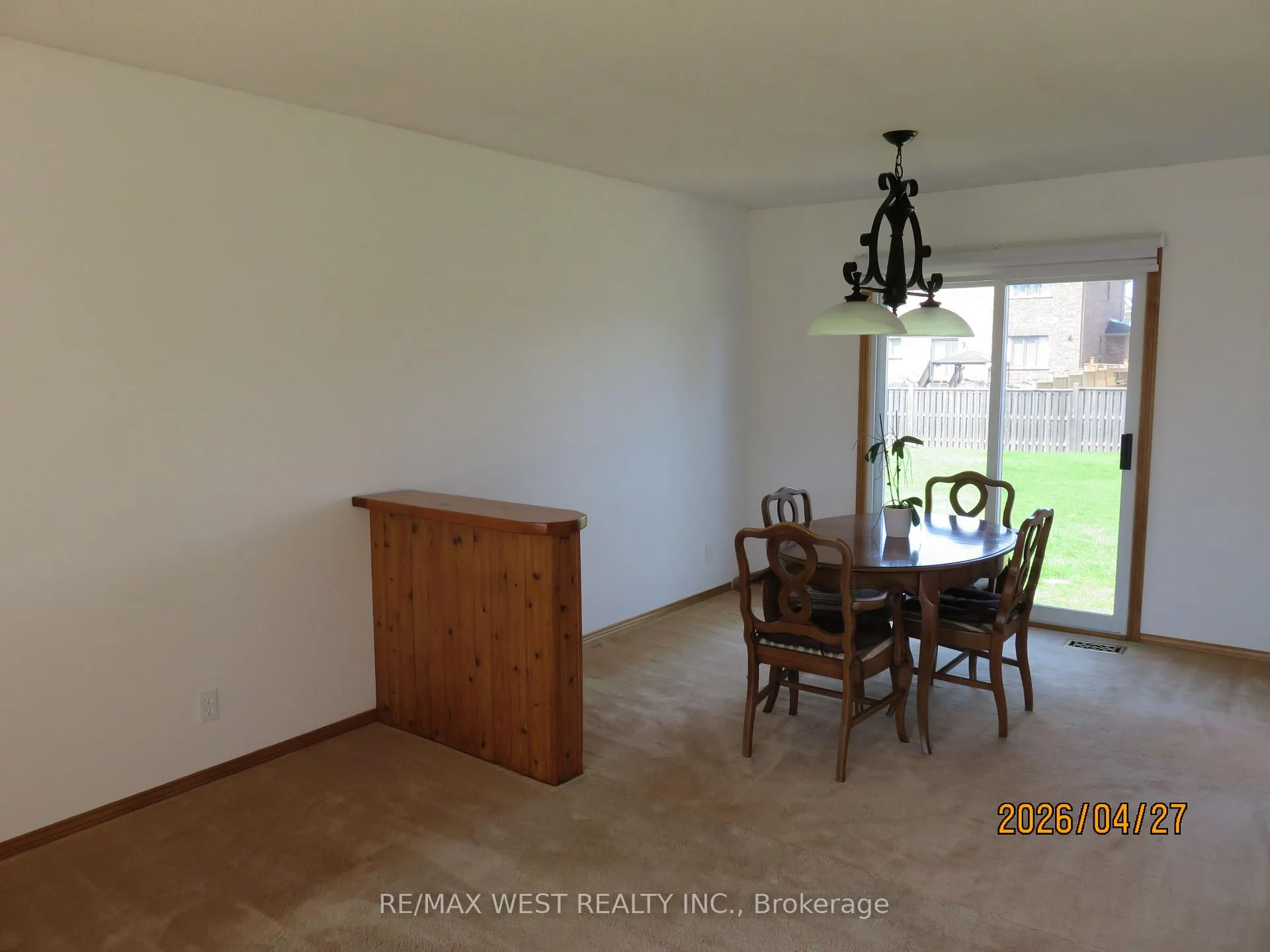 Photo 9 of 346 Lakeland Crescent SE, Brock, Beaverton — HOMEH