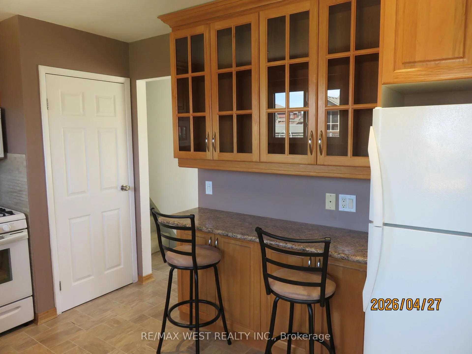 Photo 17 of 346 Lakeland Crescent SE, Brock, Beaverton — HOMEH