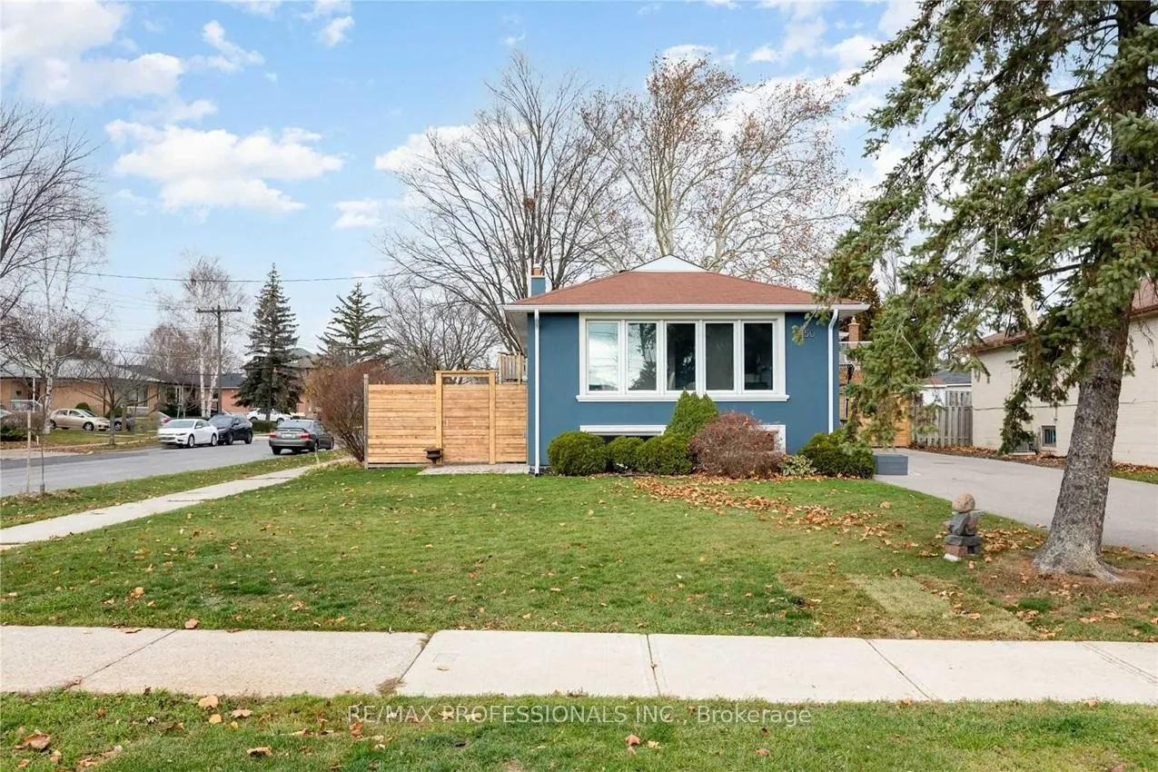 Photo 2 of Unit MAIN, 50 Eringate Drive, Etobicoke, Eringate-Centennial-West Deane — HOMEH