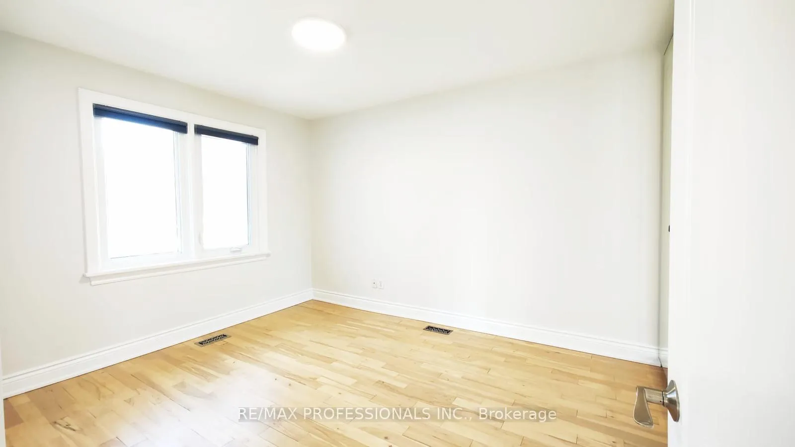Photo 14 of Unit MAIN, 50 Eringate Drive, Etobicoke, Eringate-Centennial-West Deane — HOMEH