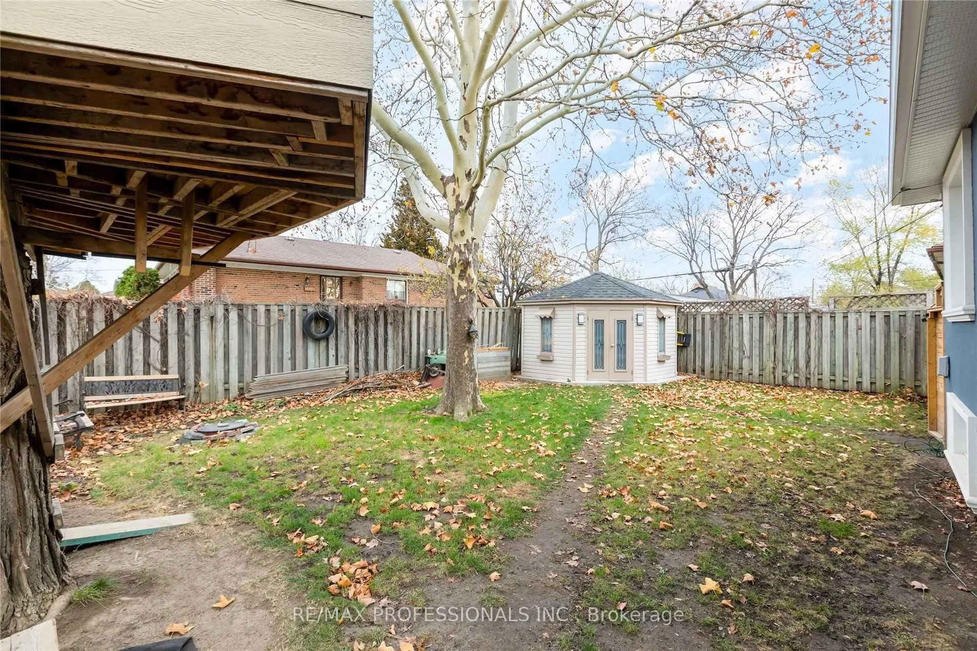 Photo 20 of Unit MAIN, 50 Eringate Drive, Etobicoke, Eringate-Centennial-West Deane — HOMEH