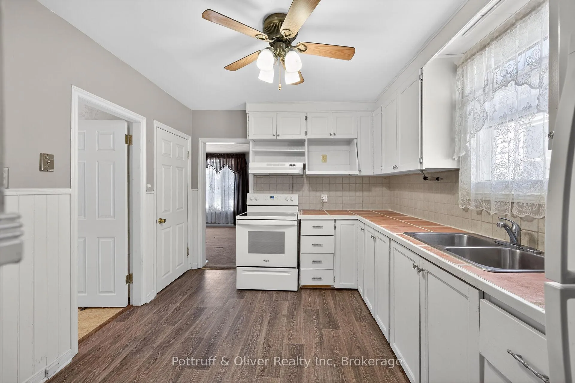 Photo 13 of 192 Ivon Avenue, Hamilton, Normanhurst — HOMEH