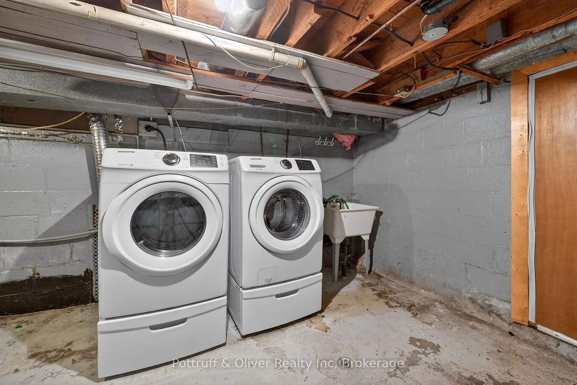 Photo 33 of 192 Ivon Avenue, Hamilton, Normanhurst — HOMEH