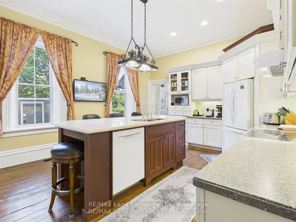 Photo 6 of 276 Durham Street, Kincardine — HOMEH